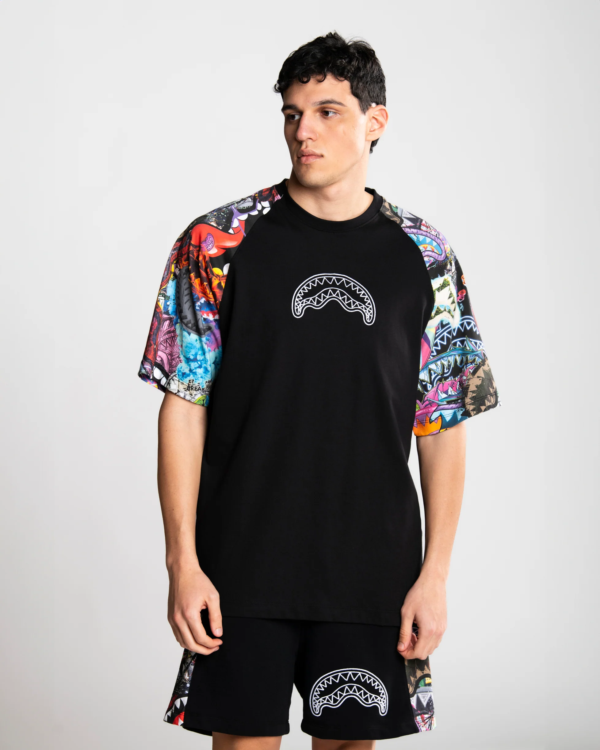 ALL THE SHARK RAGLAN OVER T-SHIRT - Image 2