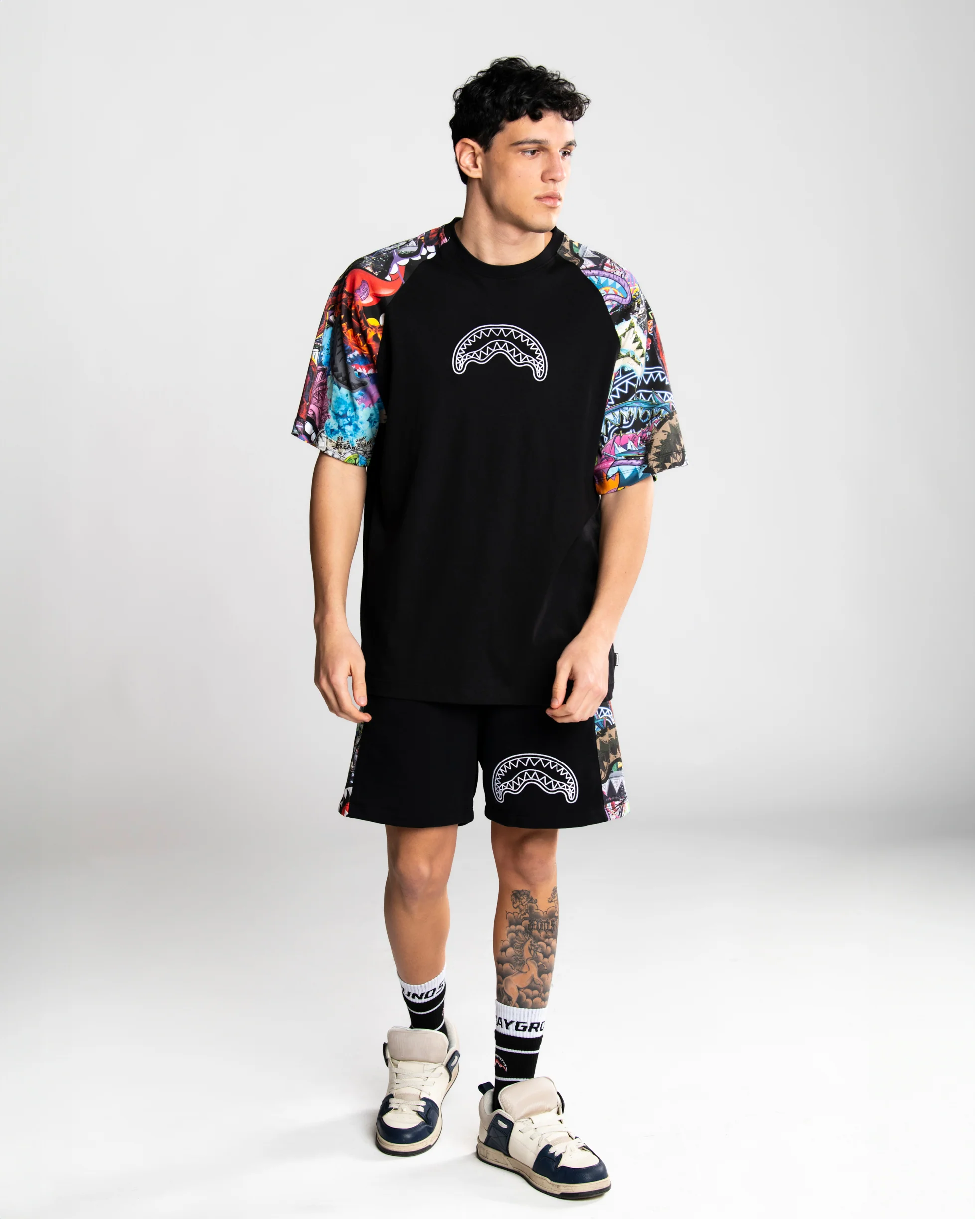 ALL THE SHARK SHORTS - Image 6