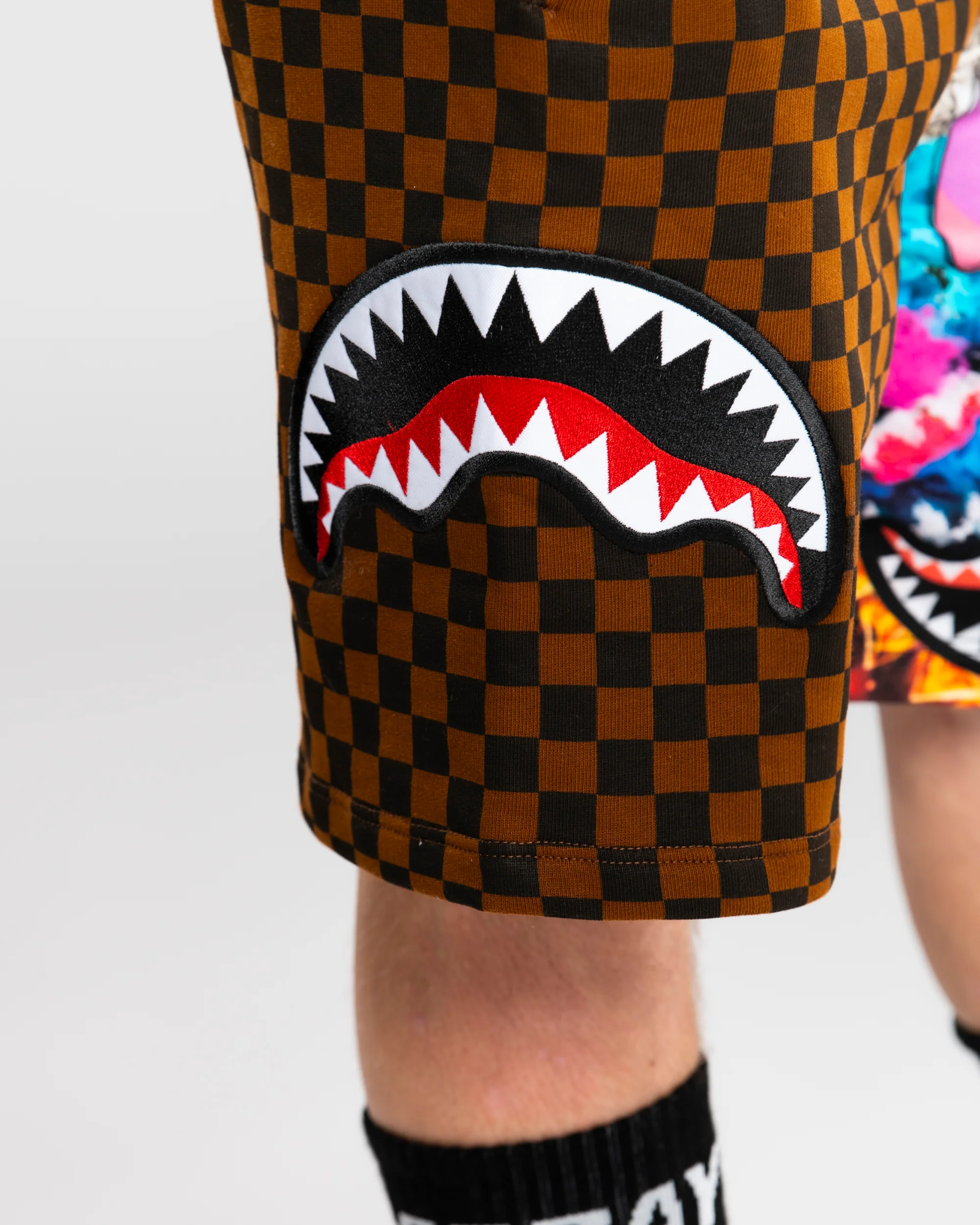 ALL THE SHARKS SPLIT SHORTS - Image 5