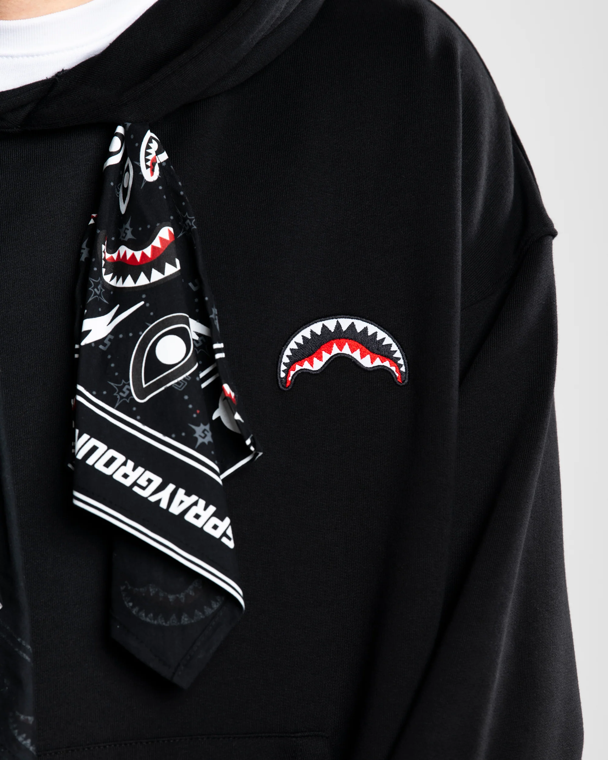 BANDANA HOODIE - Image 6