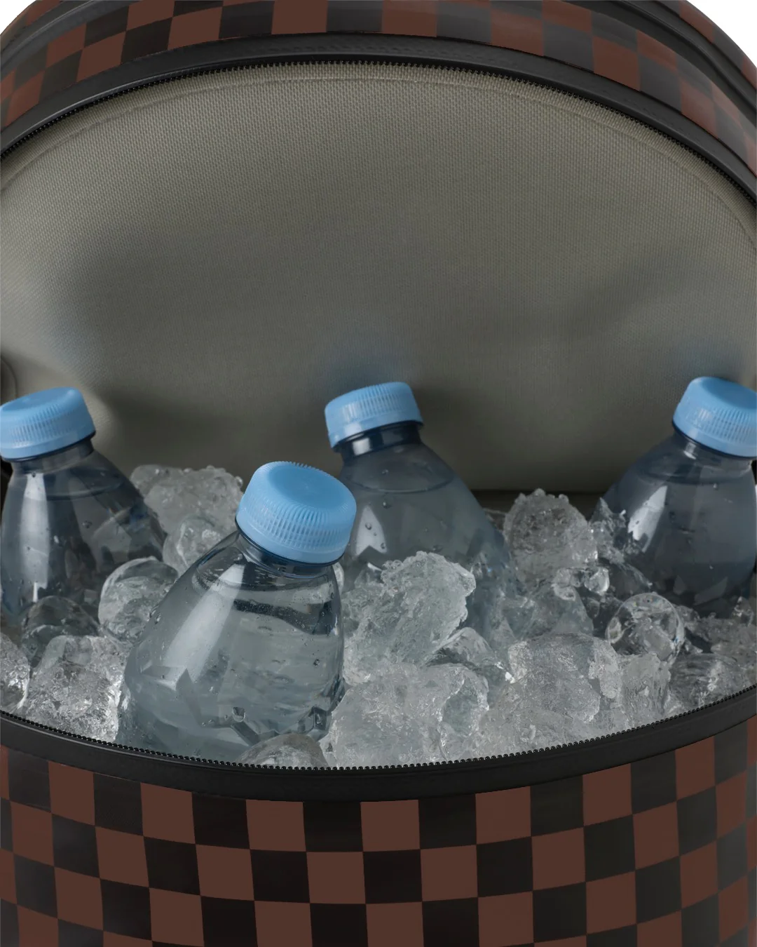 COOLER BACKPACK - Image 14