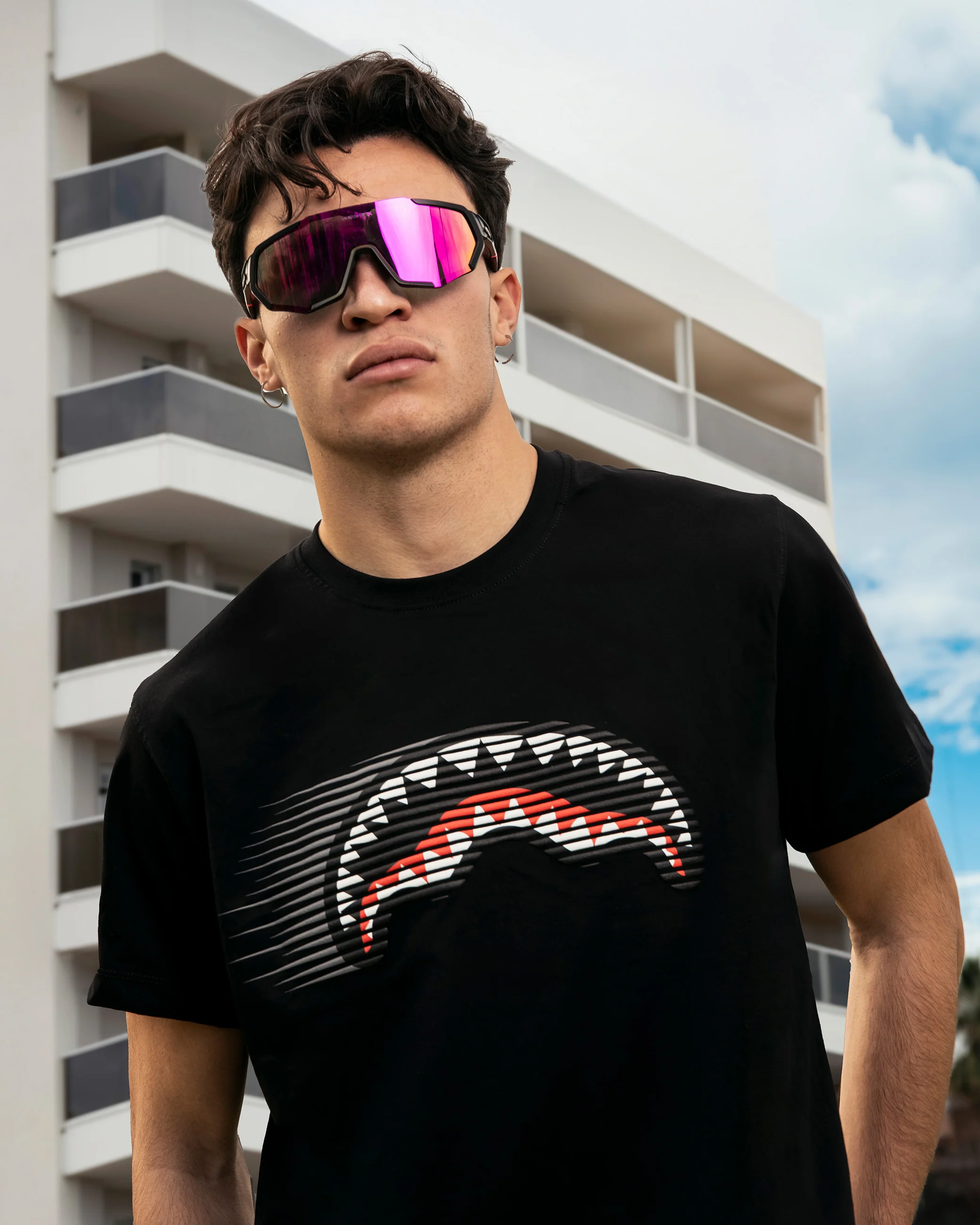 FASTEST SHARK REGULAR T-SHIRT - Image 4
