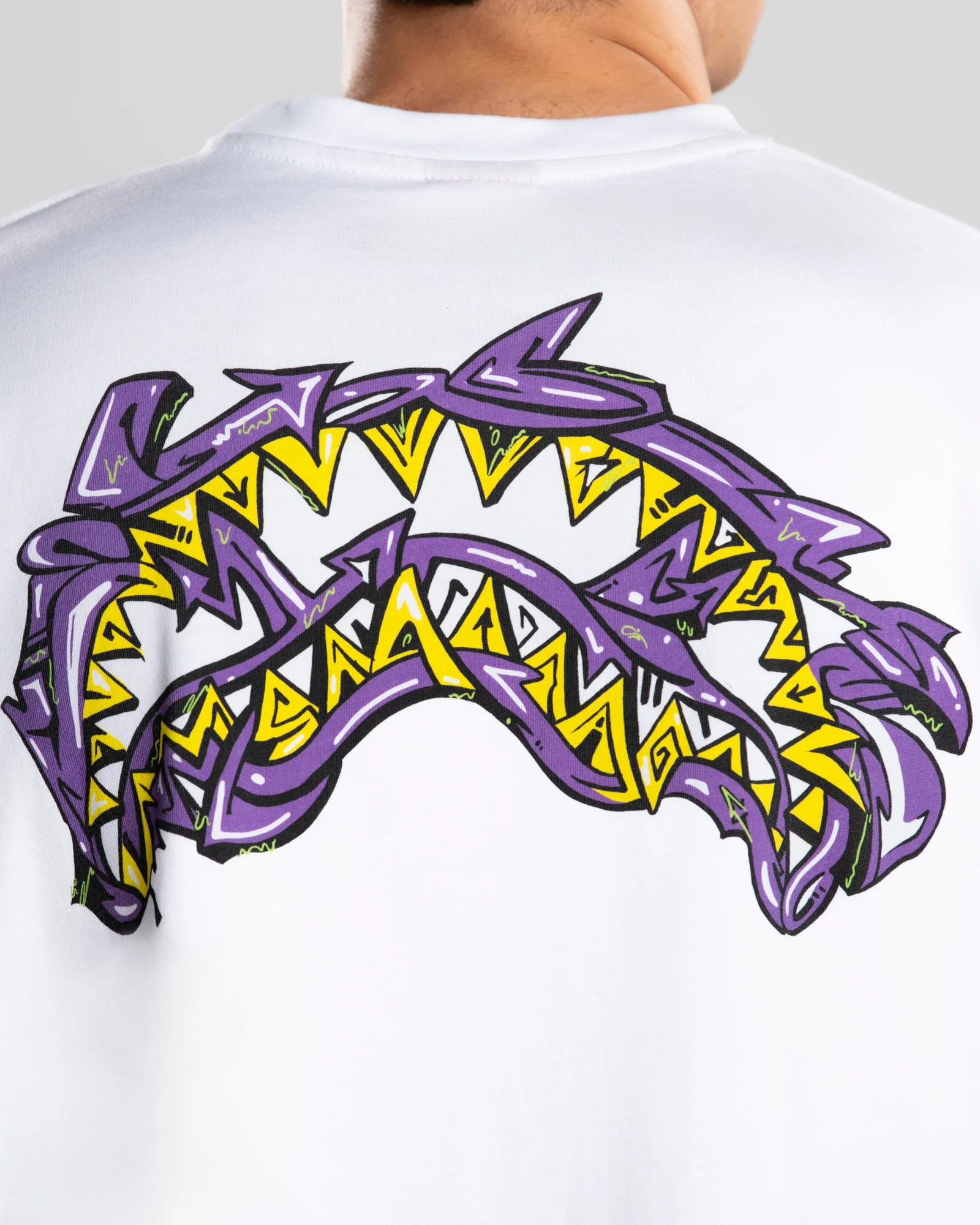 GRAFFITI UNDER COVER BOXY T-SHIRT - Image 6