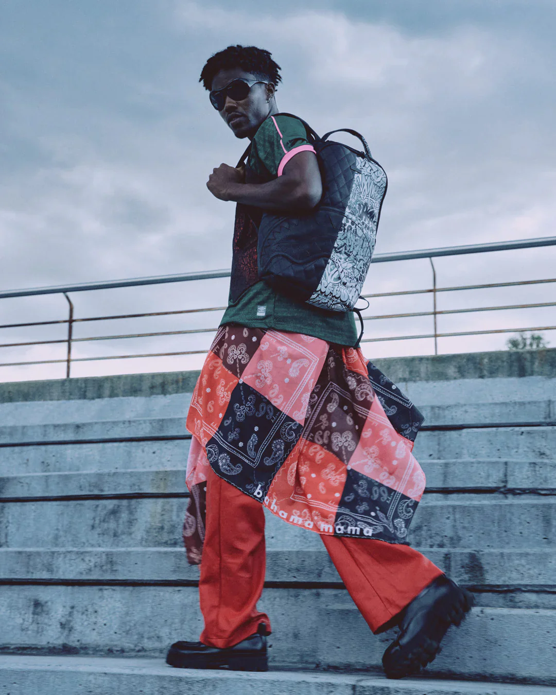 Half Graf Quilt Backpack - Image 6