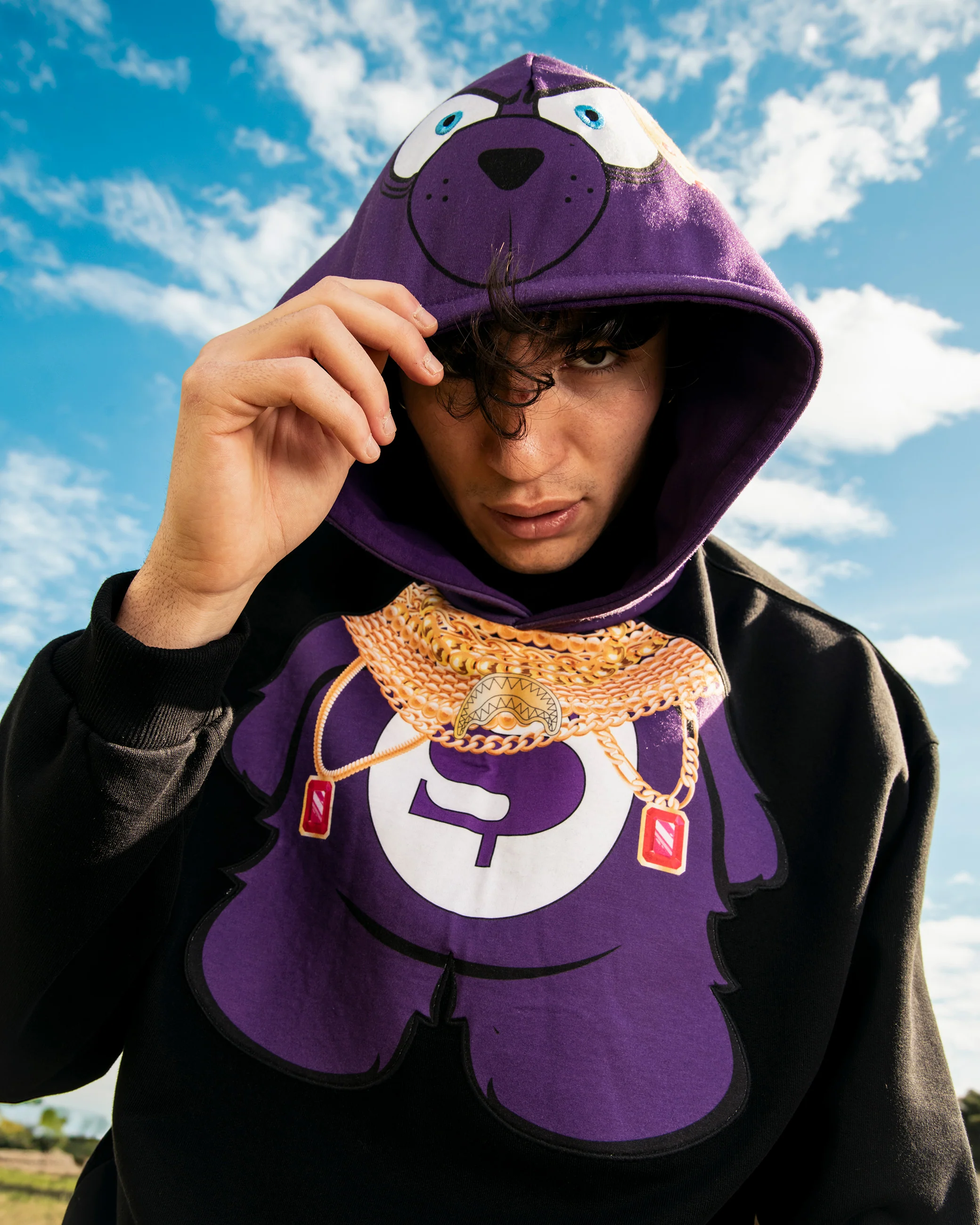 MANY CHAINS BEAR OVER HOODIE