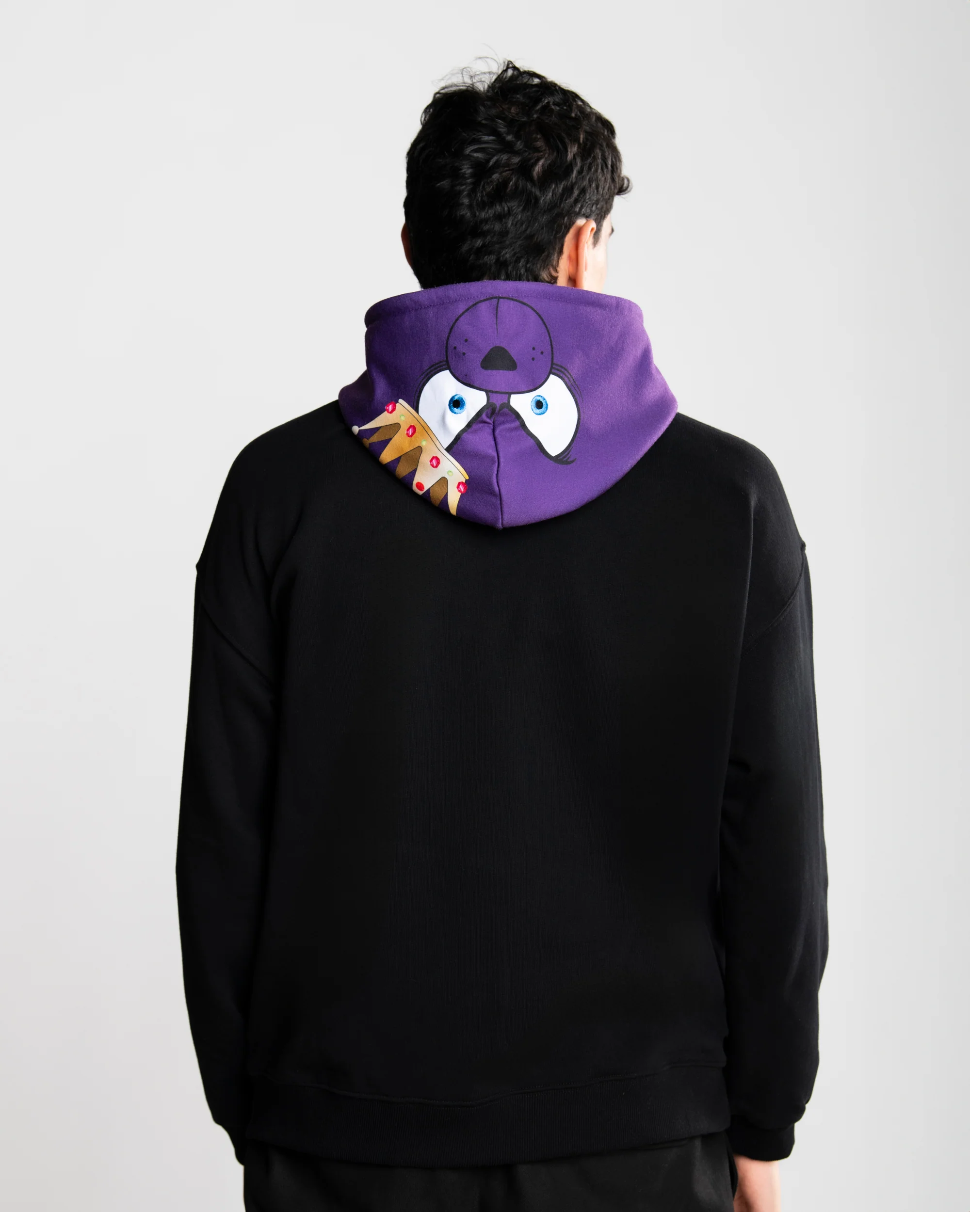 MANY CHAINS BEAR OVER HOODIE - Image 4