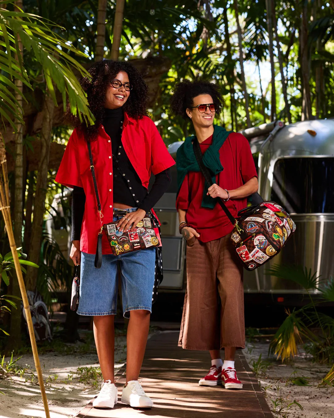 MICKEY MOUSE GLOBAL MOGUL DUFFLE - Image 4