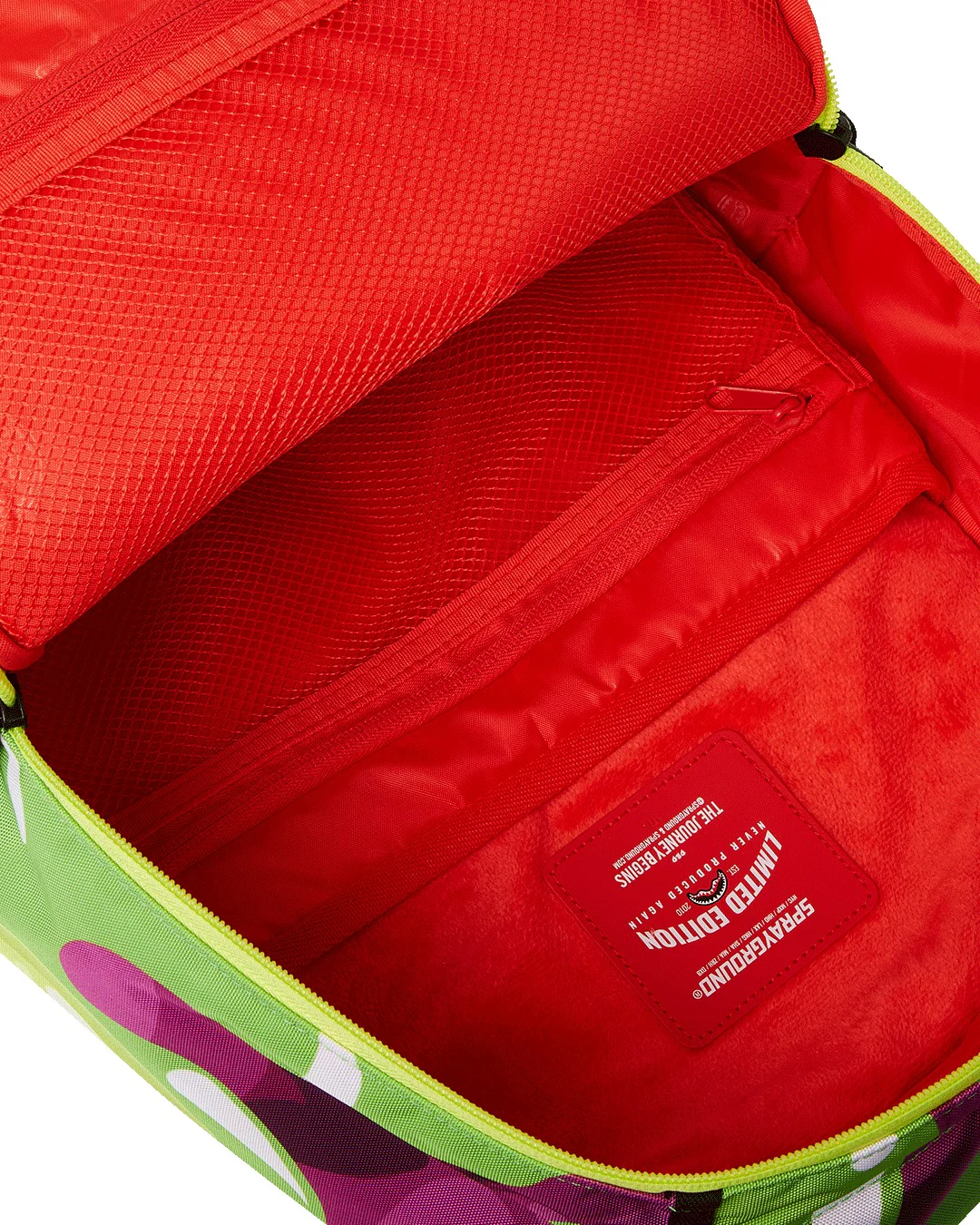 PAINT LIPS DLXR BACKPACK - Image 8
