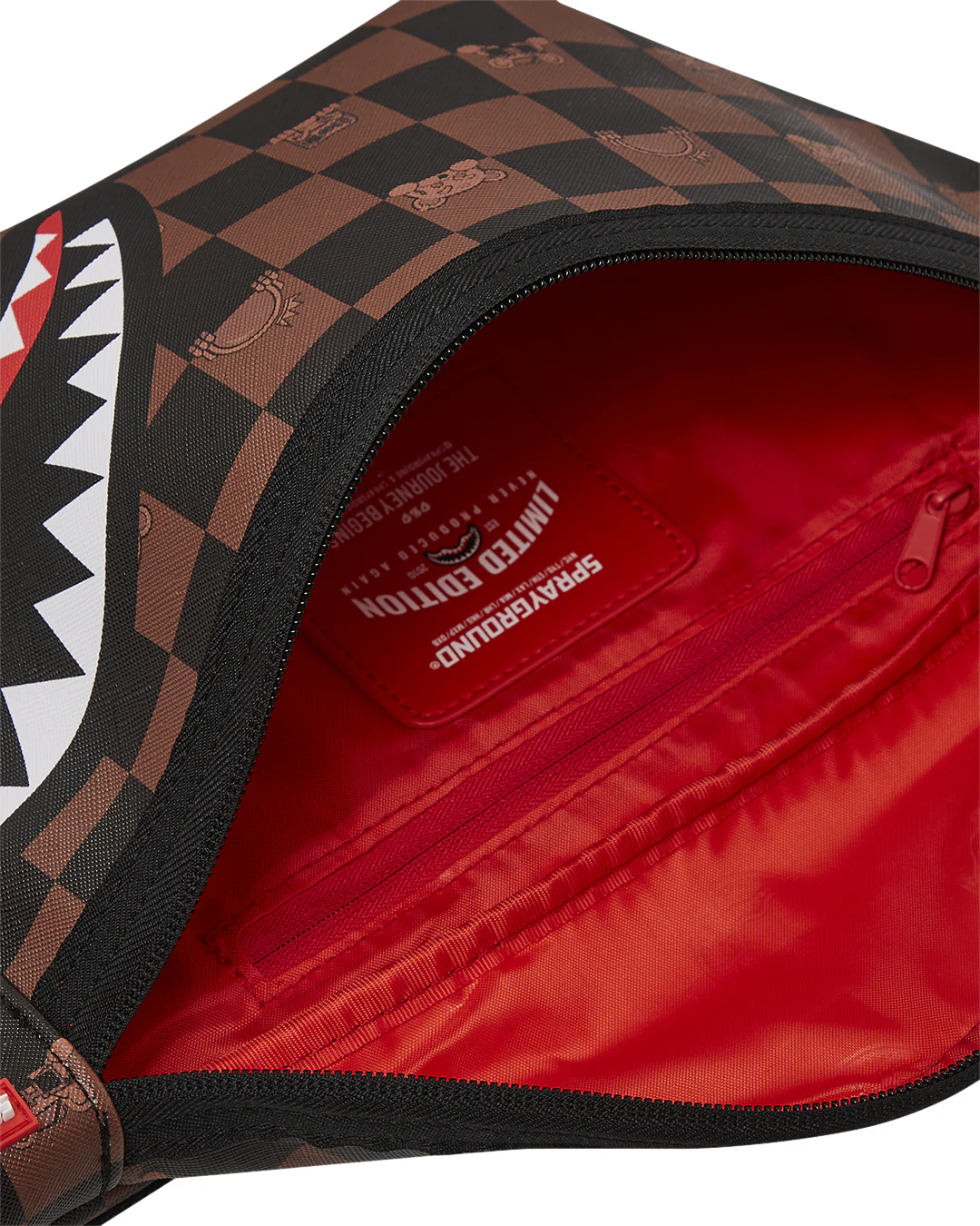 PEEKING CHARACTER CHECK CROSSBODY - Image 4