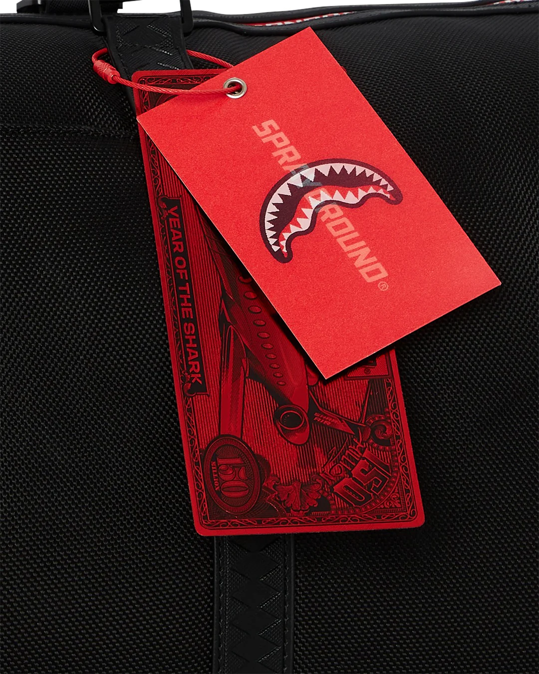 PRINTED ZIPPER SHARK DUFFLE - Image 9