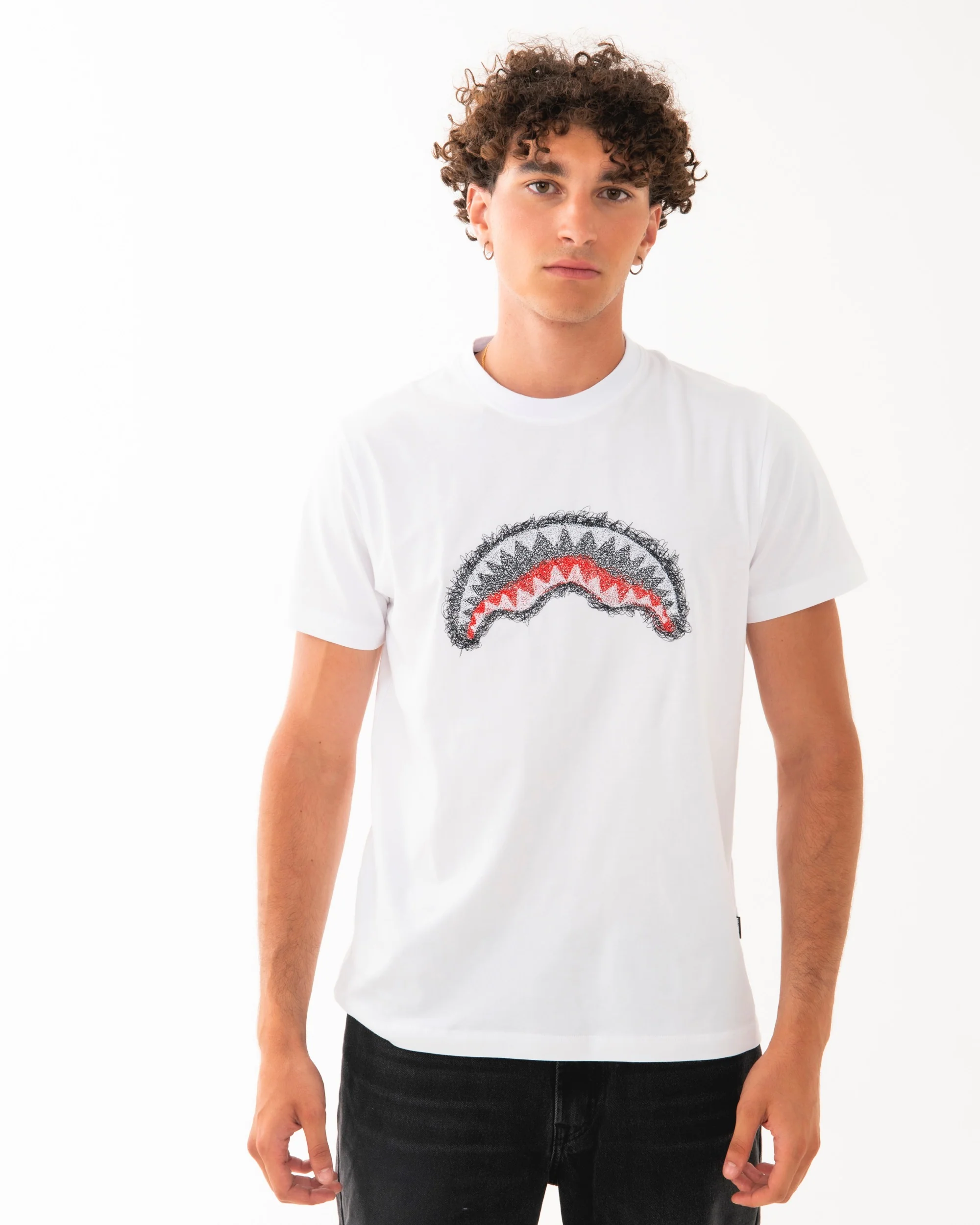 SCRIBBLE EMBROIDERY SHARK REG T-SHIRT WHT - Image 4