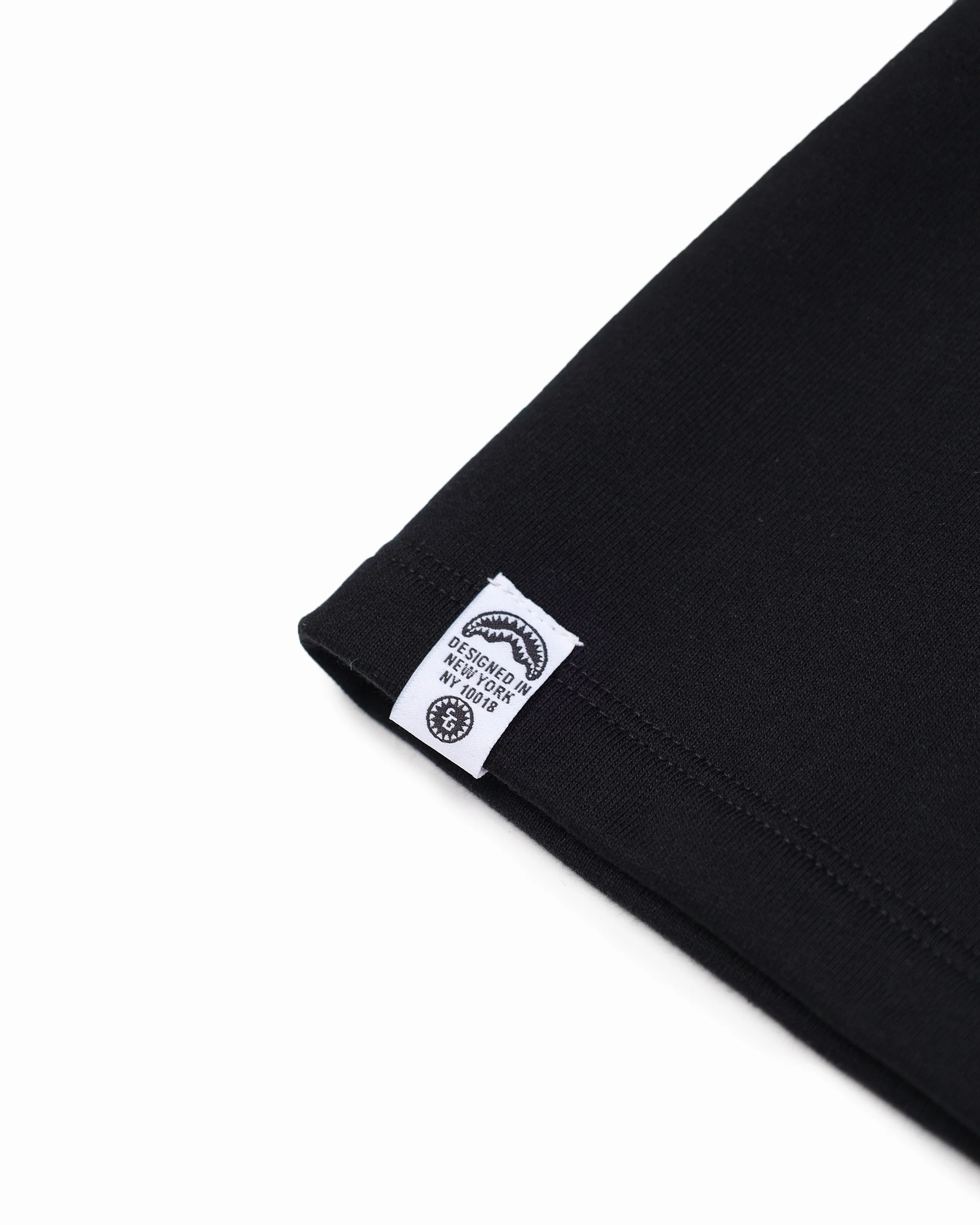 SHARK BASIC SHORTS BLK - Image 8