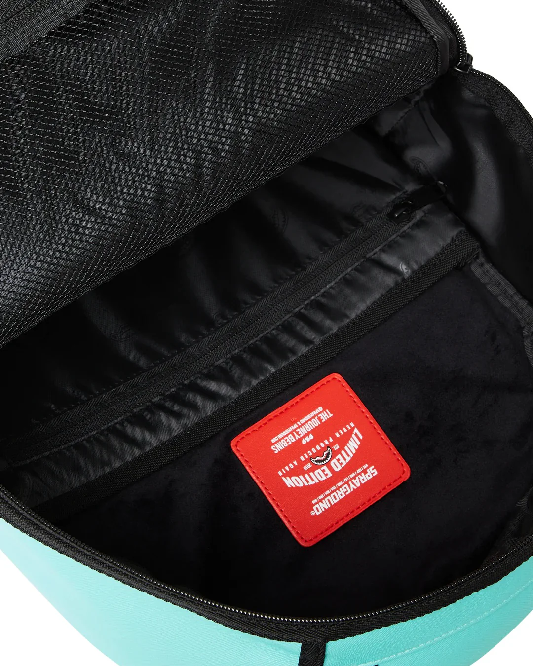 SHARK CENTRAL AQUA DLXSV BACKPACK - Image 12