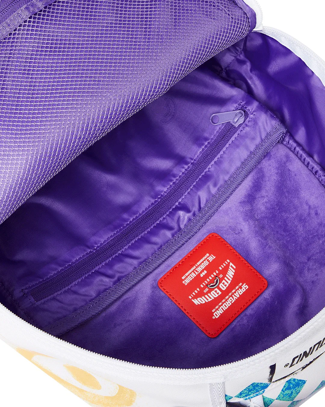 SHARK CENTRAL STENCILS WHITE DLXSV BACKPACK - Image 11
