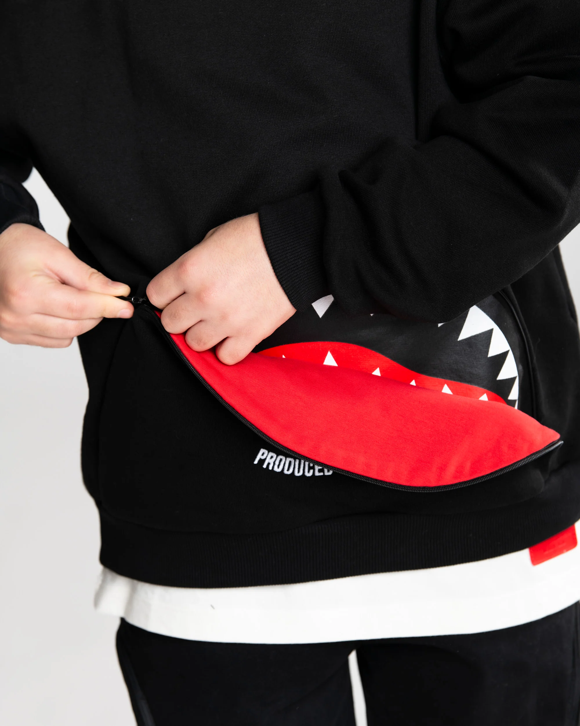 SPECIAL POCKET CREWNECK - Image 3