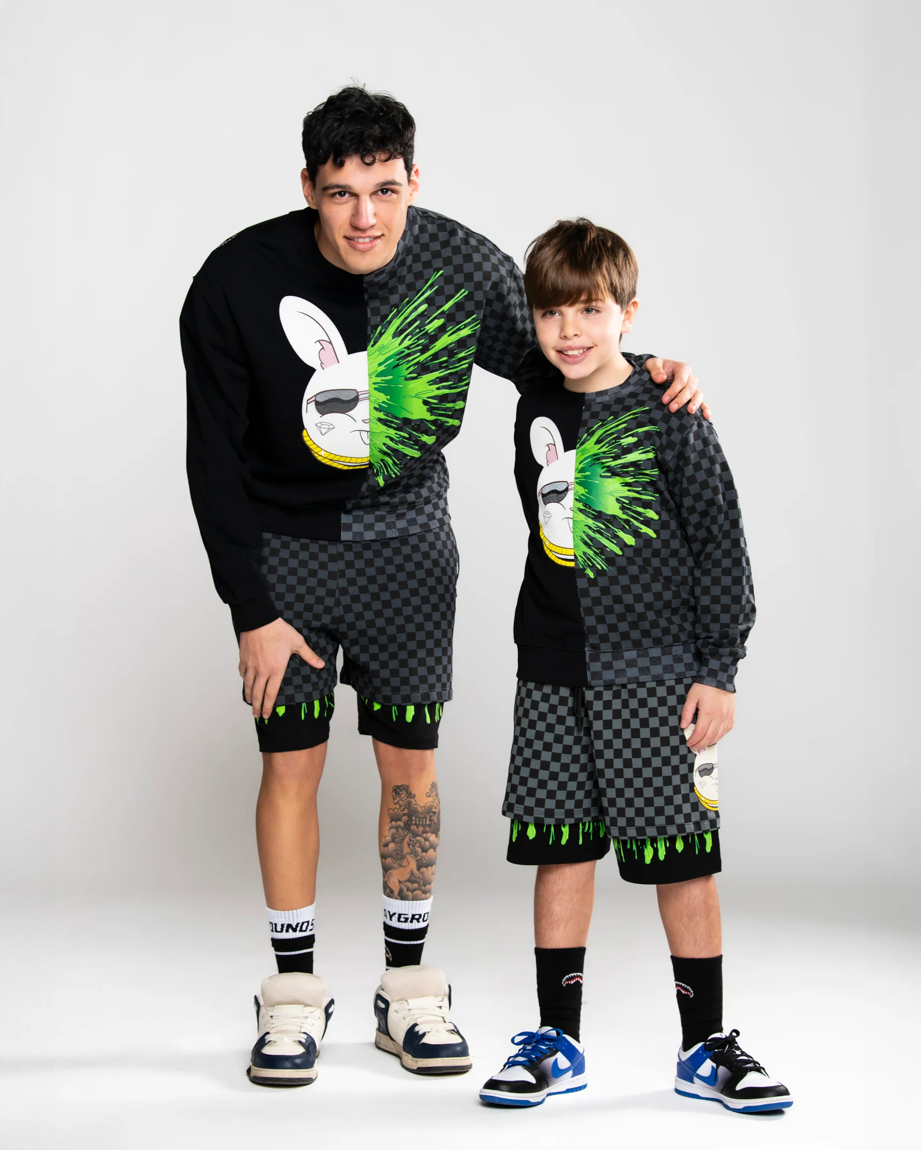 SPLATTER BUNNY SPLIT REGULAR CREWNECK - Image 2
