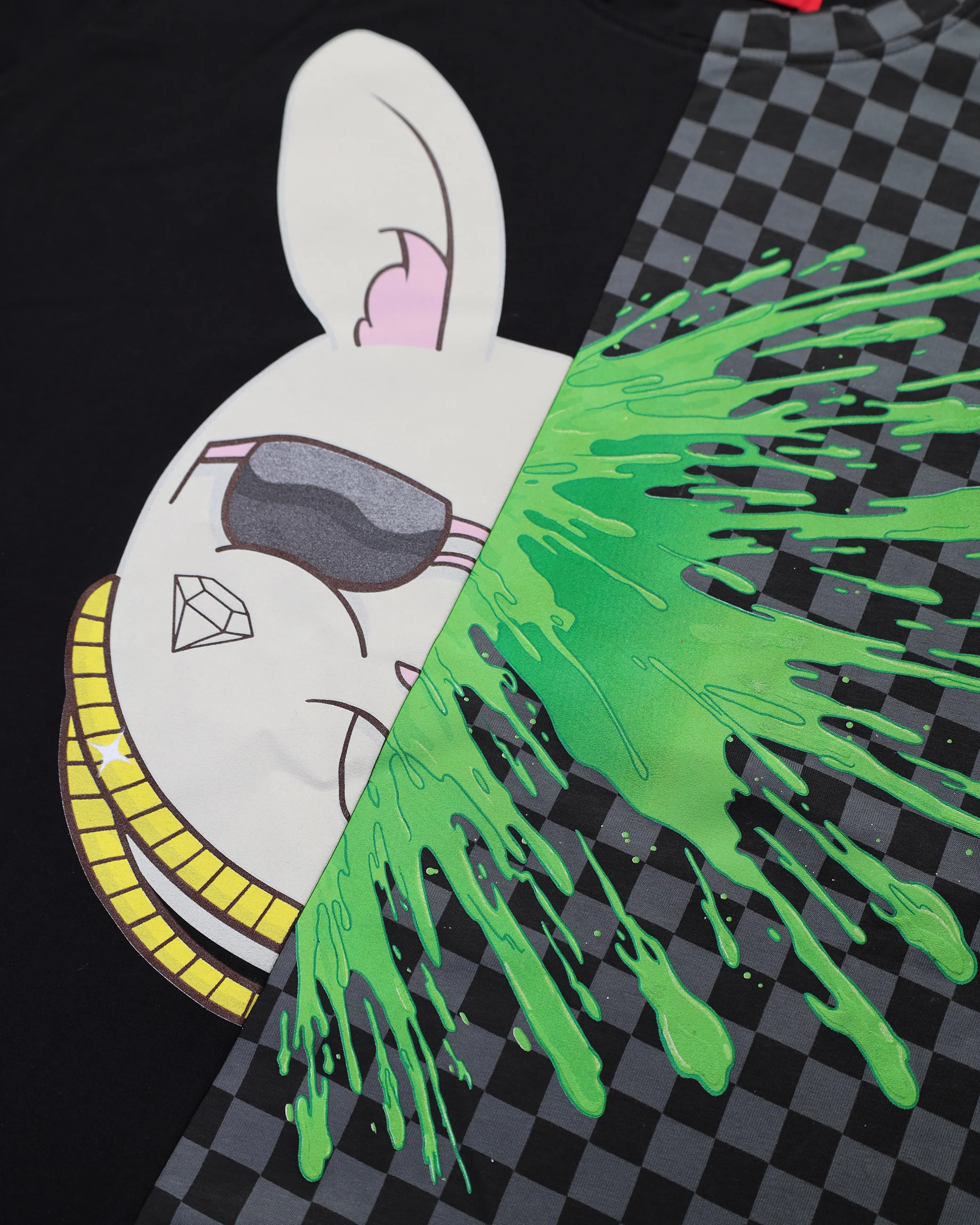 SPLATTER BUNNY SPLIT REGULAR T-SHIRT - Image 3