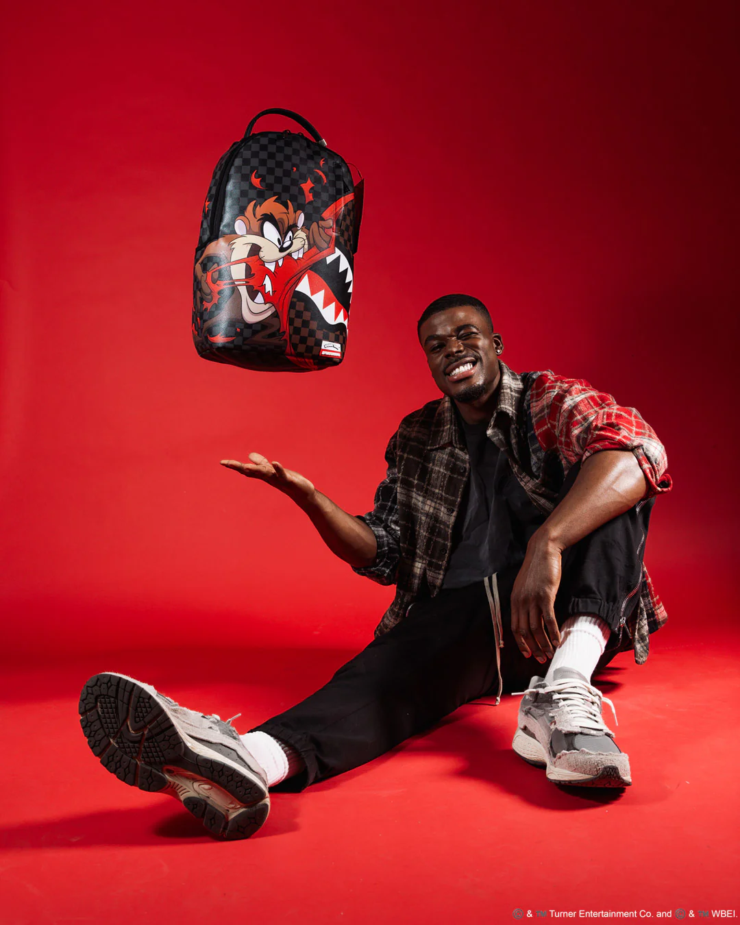 Looney Tunes Taz Tear Up Dlxsv Backpack - Image 2