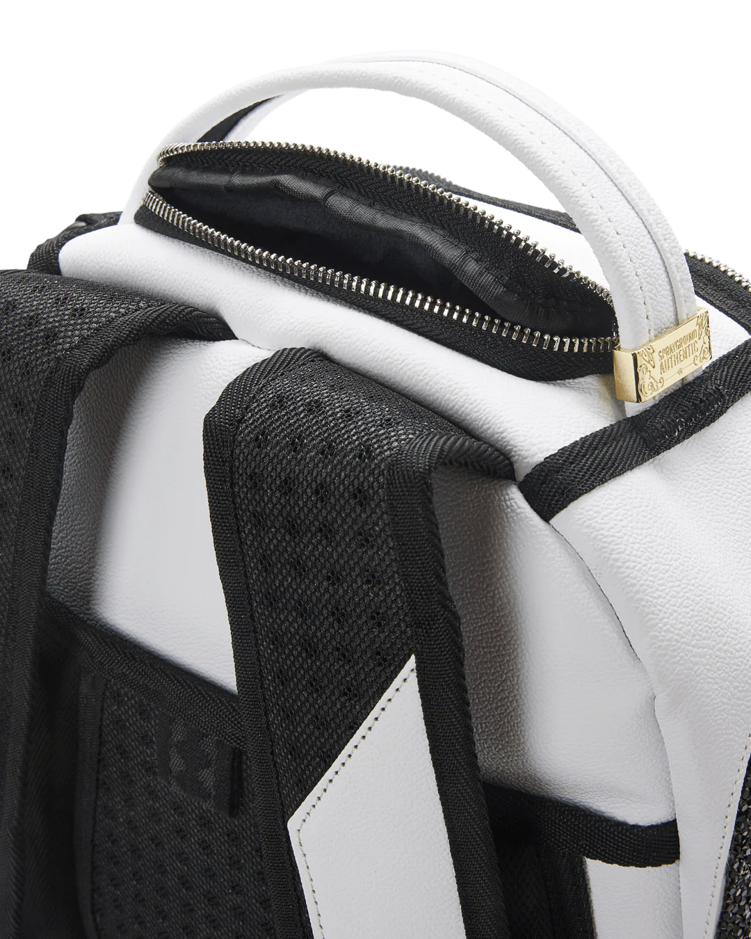 Sprayground Backpack TRINITY 2.0 SHARK WHITE BACPACK White - Image 13