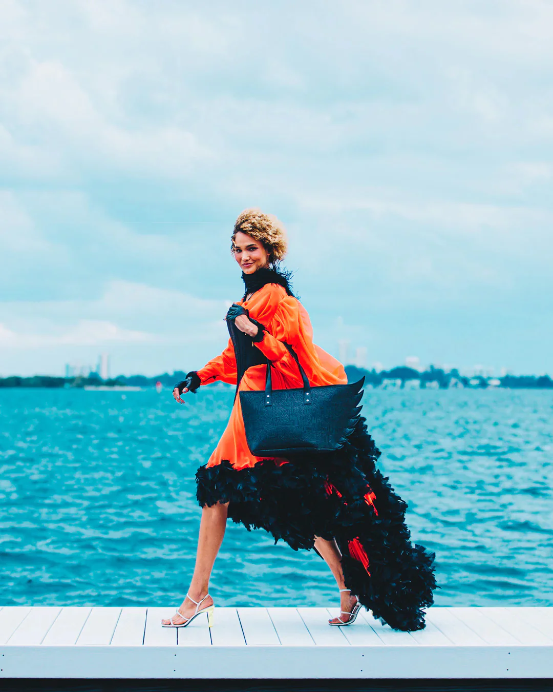 Night Graff Embossed Wing Tote - Image 4
