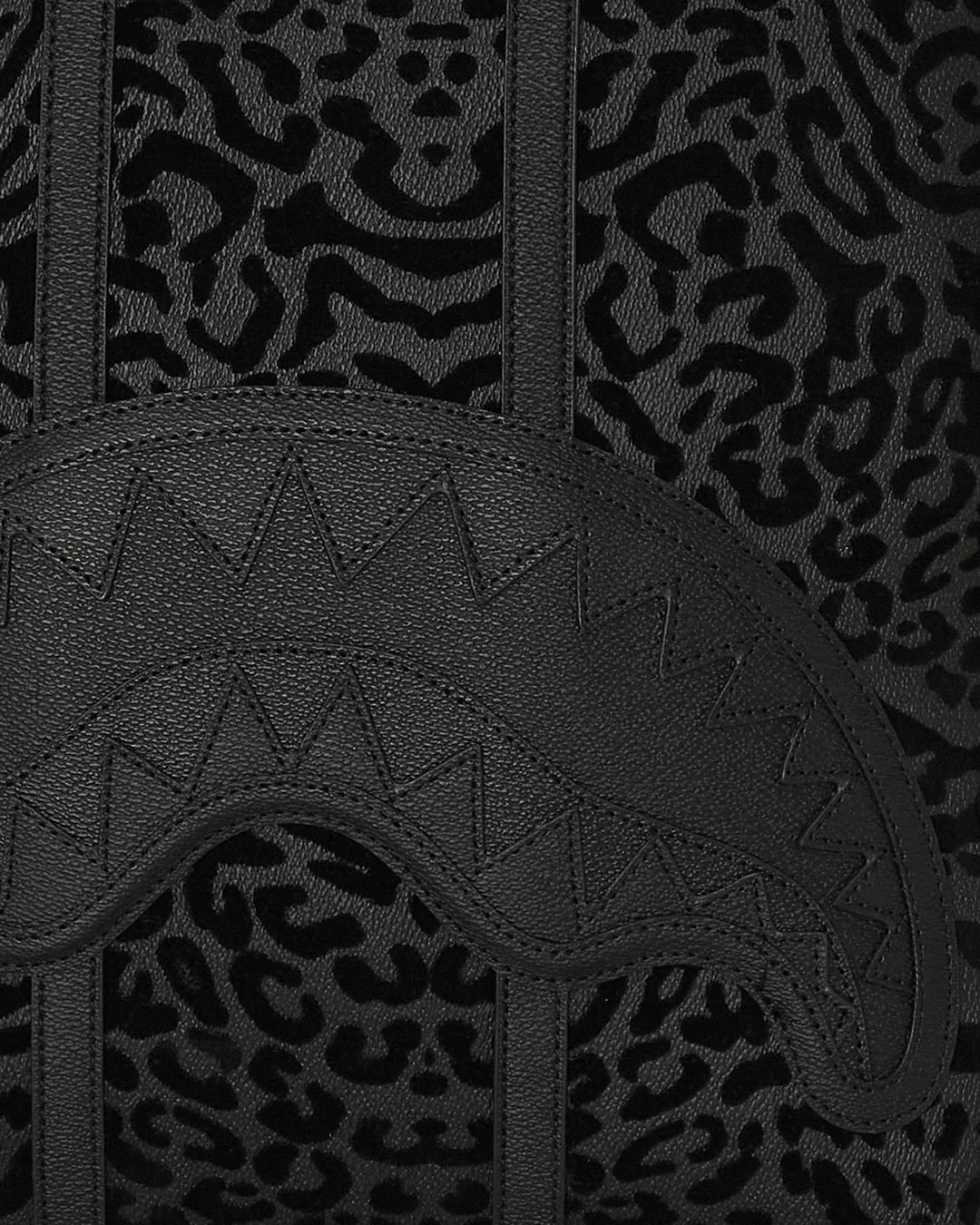 Black Twilight Duffle Large - Image 9