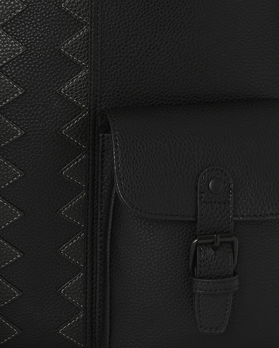 Global Traveler Cargo Tote - Image 11