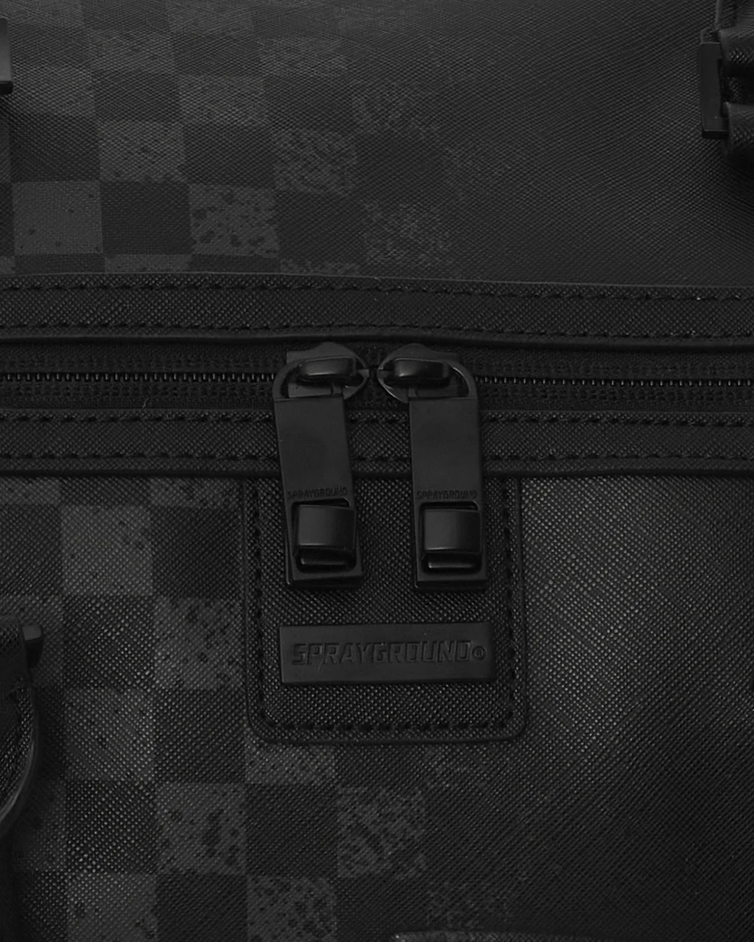 Half Spritz Black/grey Check Duffle - Image 6