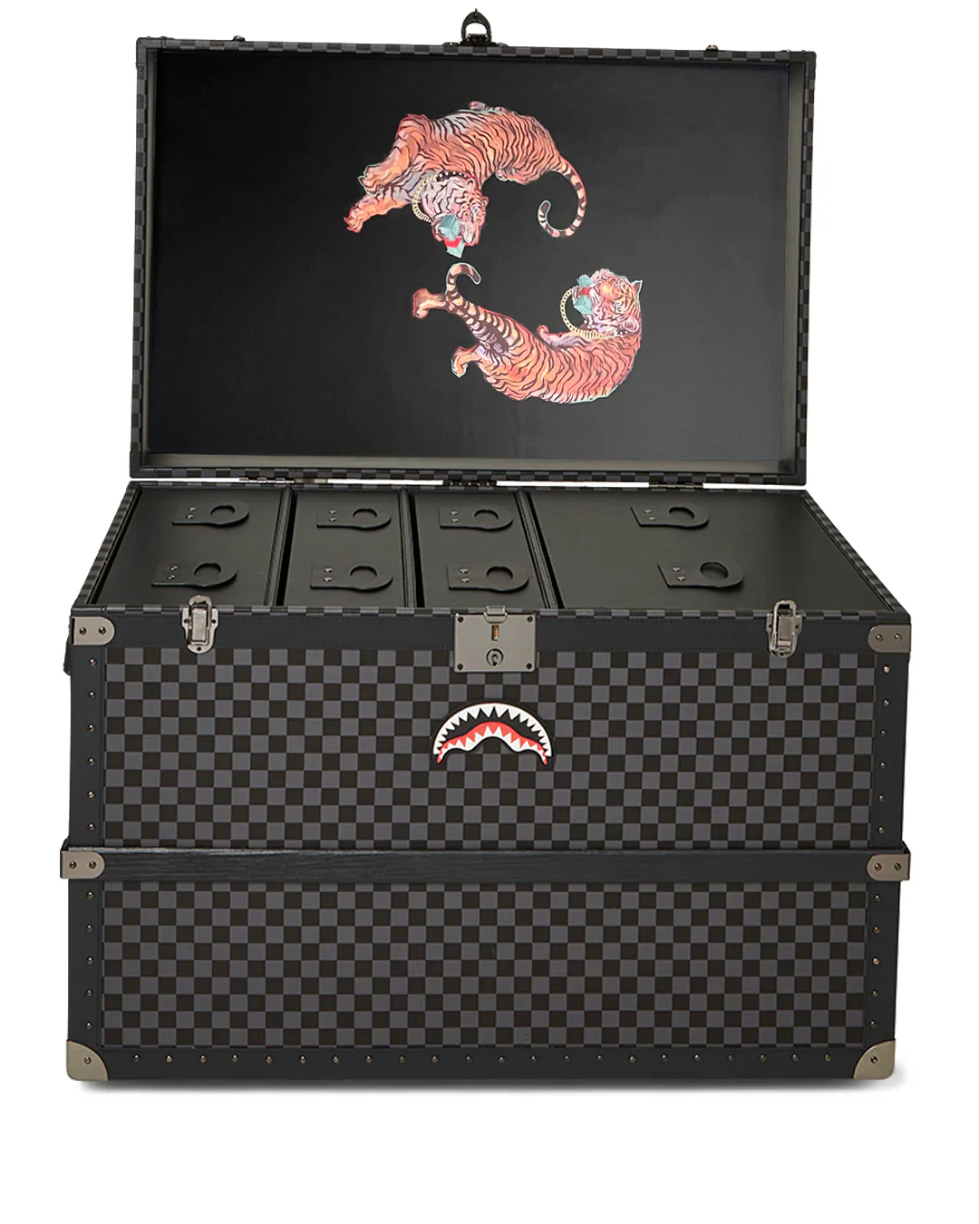 Henny Treasure Fashion Chest - Image 10