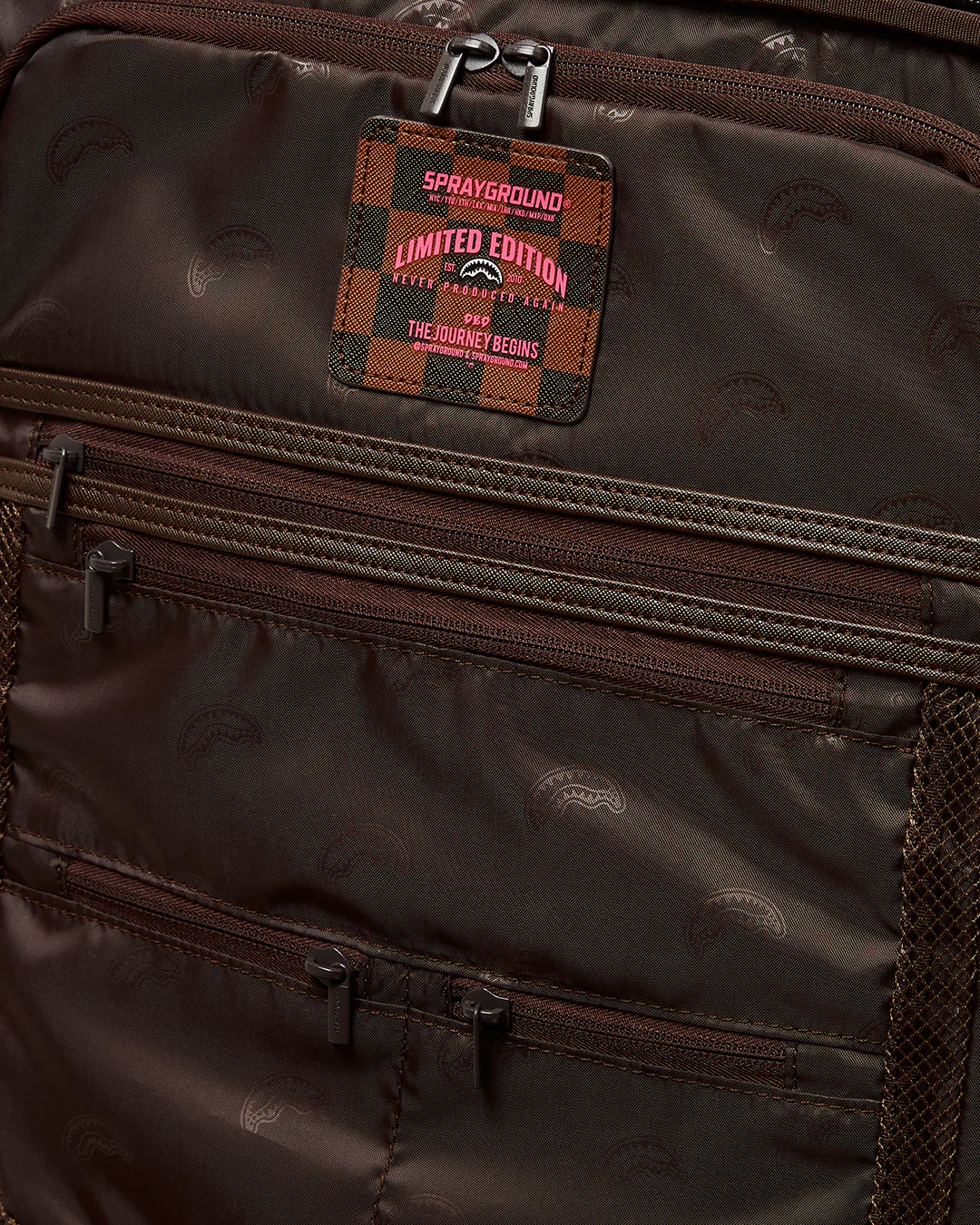 Sharks In New York Carry-on Soft Luggage 910cl162nsz - Image 10