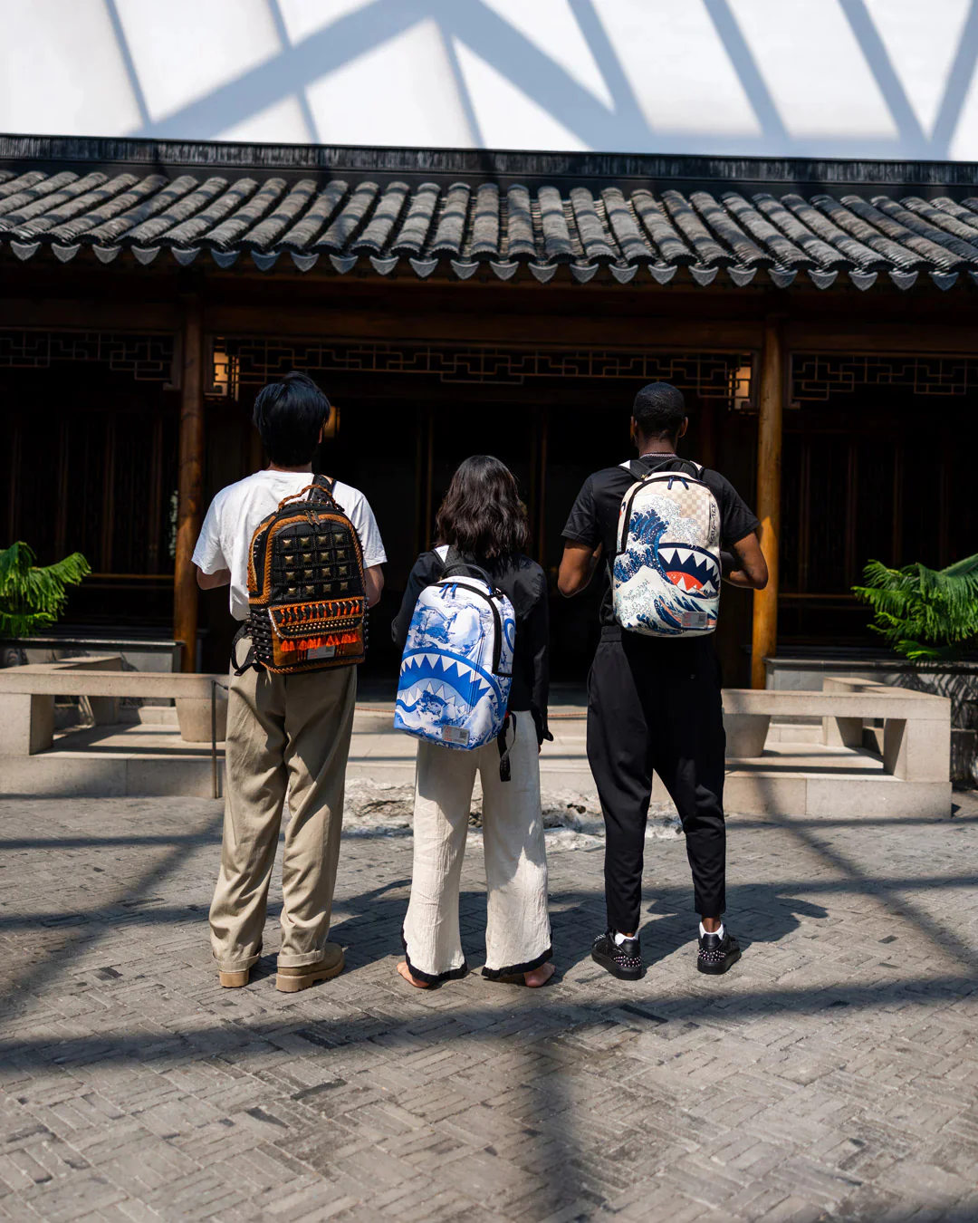 Met Japanese Shark Mountain Backpack - Image 10