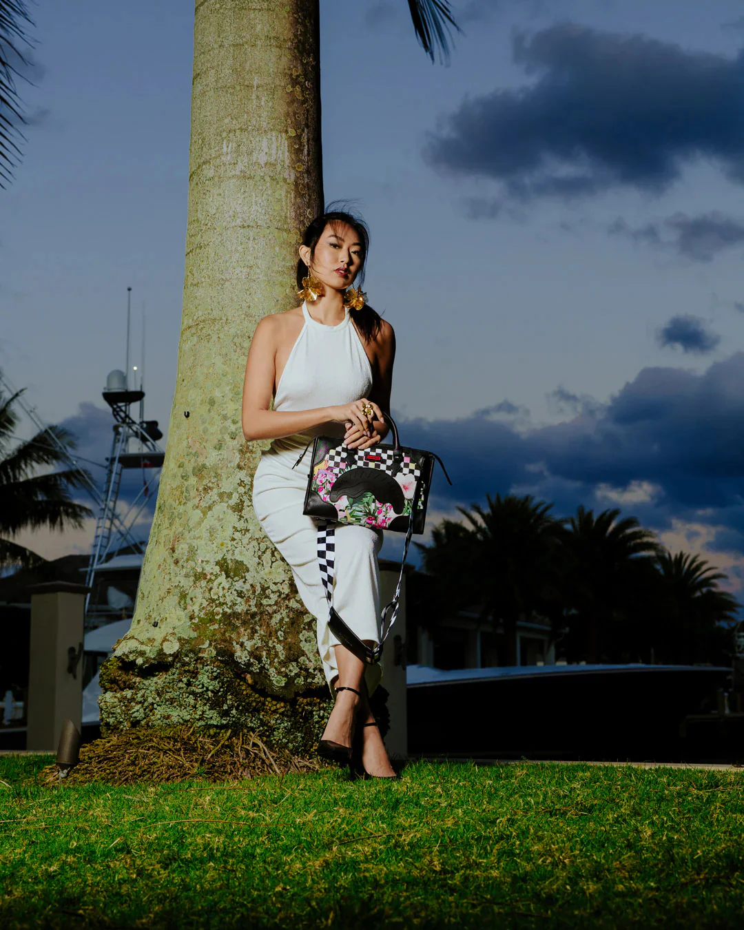 Miami Flowers Mini Triangle Duffle - Image 4