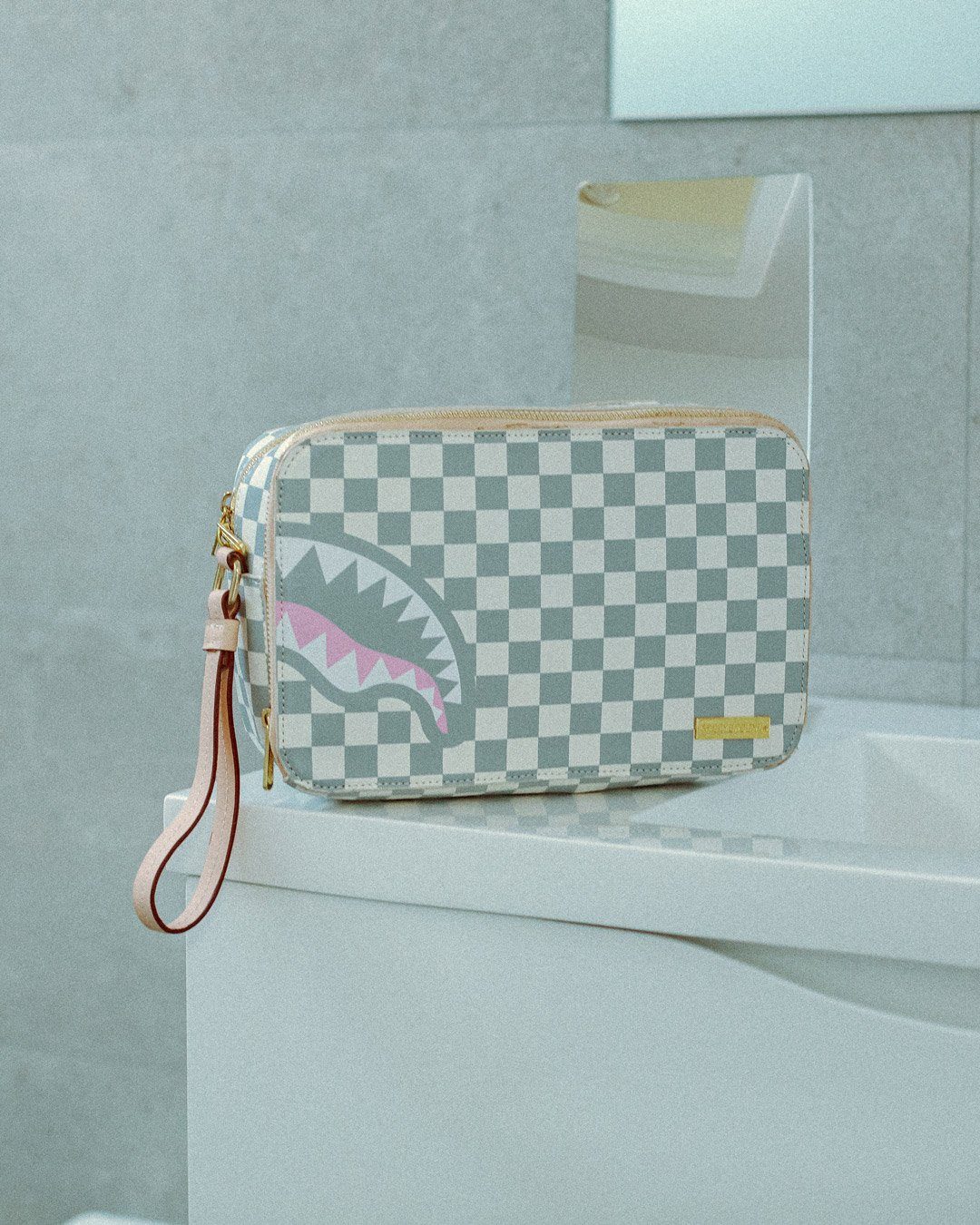 Sprayground Pochette ROSE ALL DAY LA PALAIS TOILETRY White - Image 12