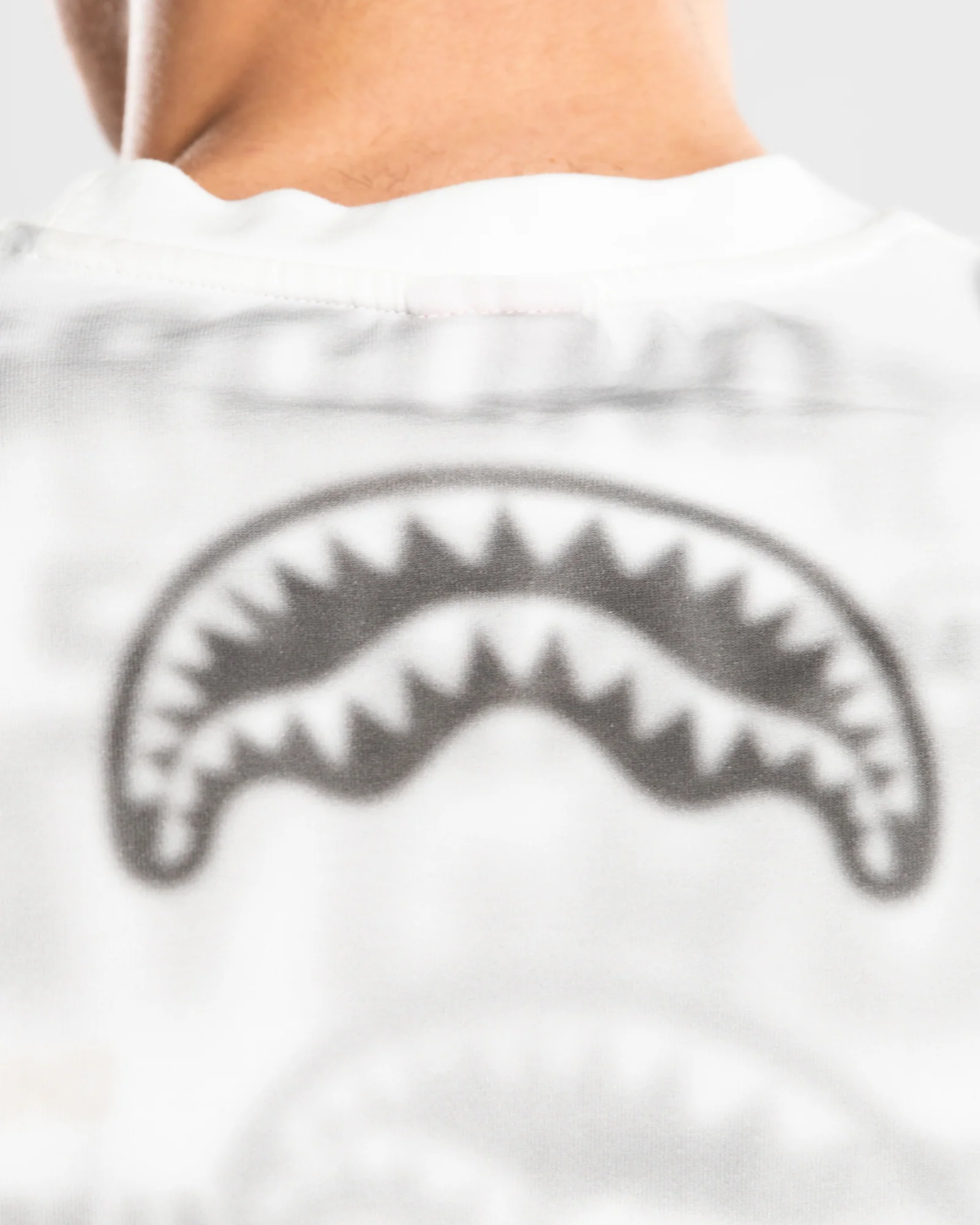 SPRAYGROUND SMOKE OVER T-SHIRT - Image 8