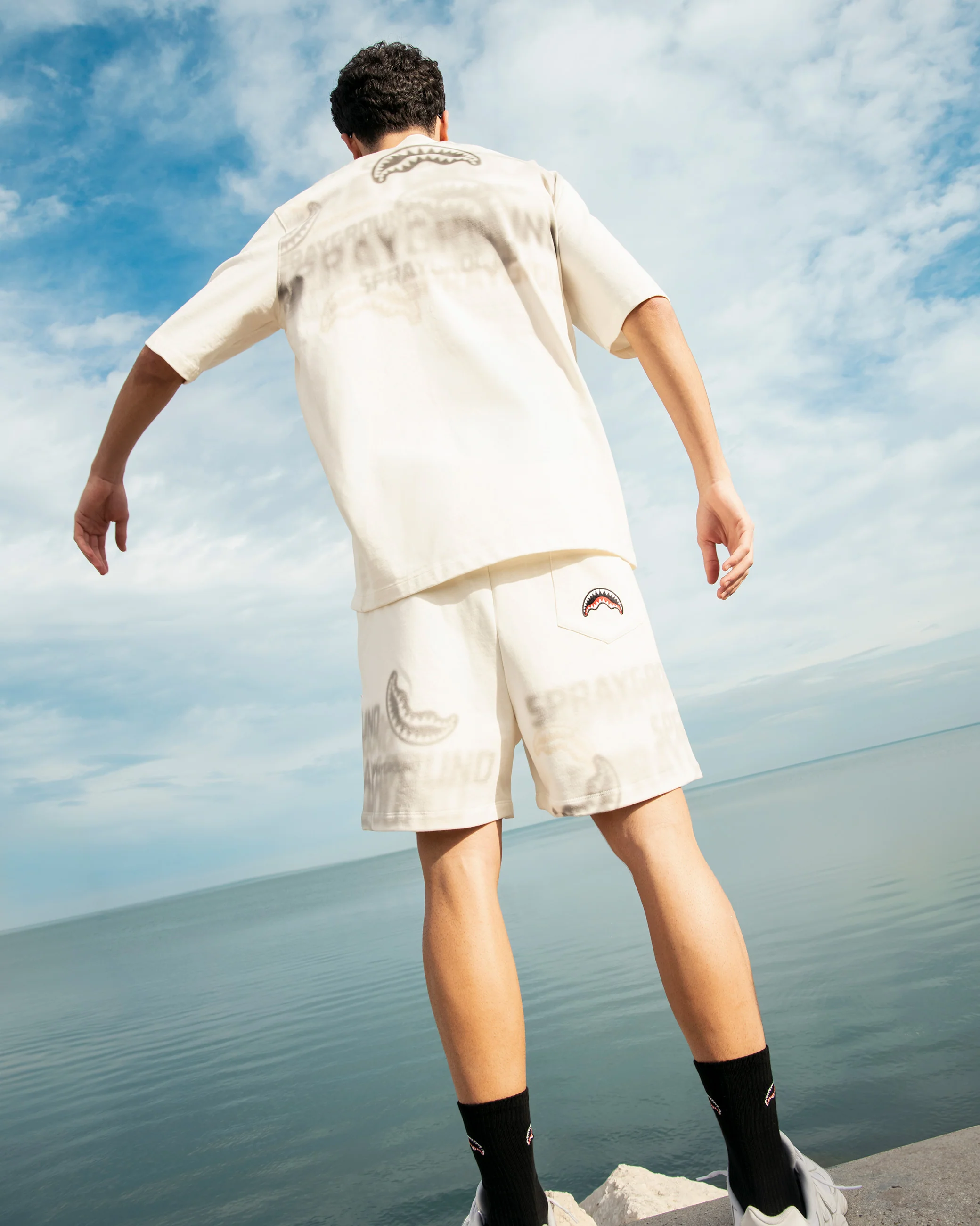 SPRAYGROUND SMOKE OVER T-SHIRT - Image 9