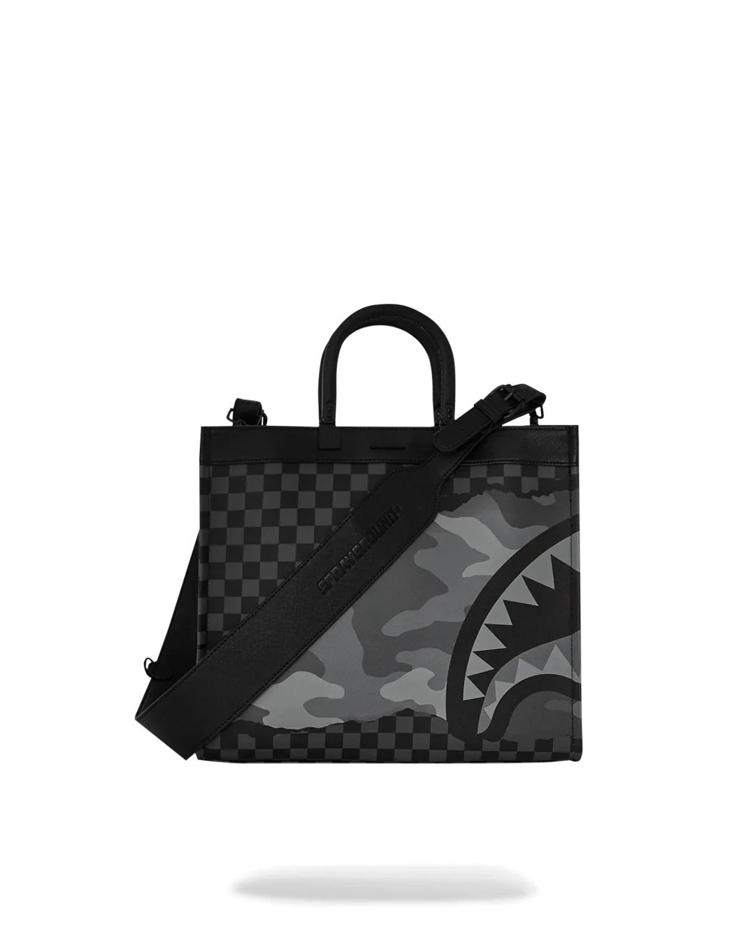 Split Up Camo Tear Tortuga Tote - Image 3