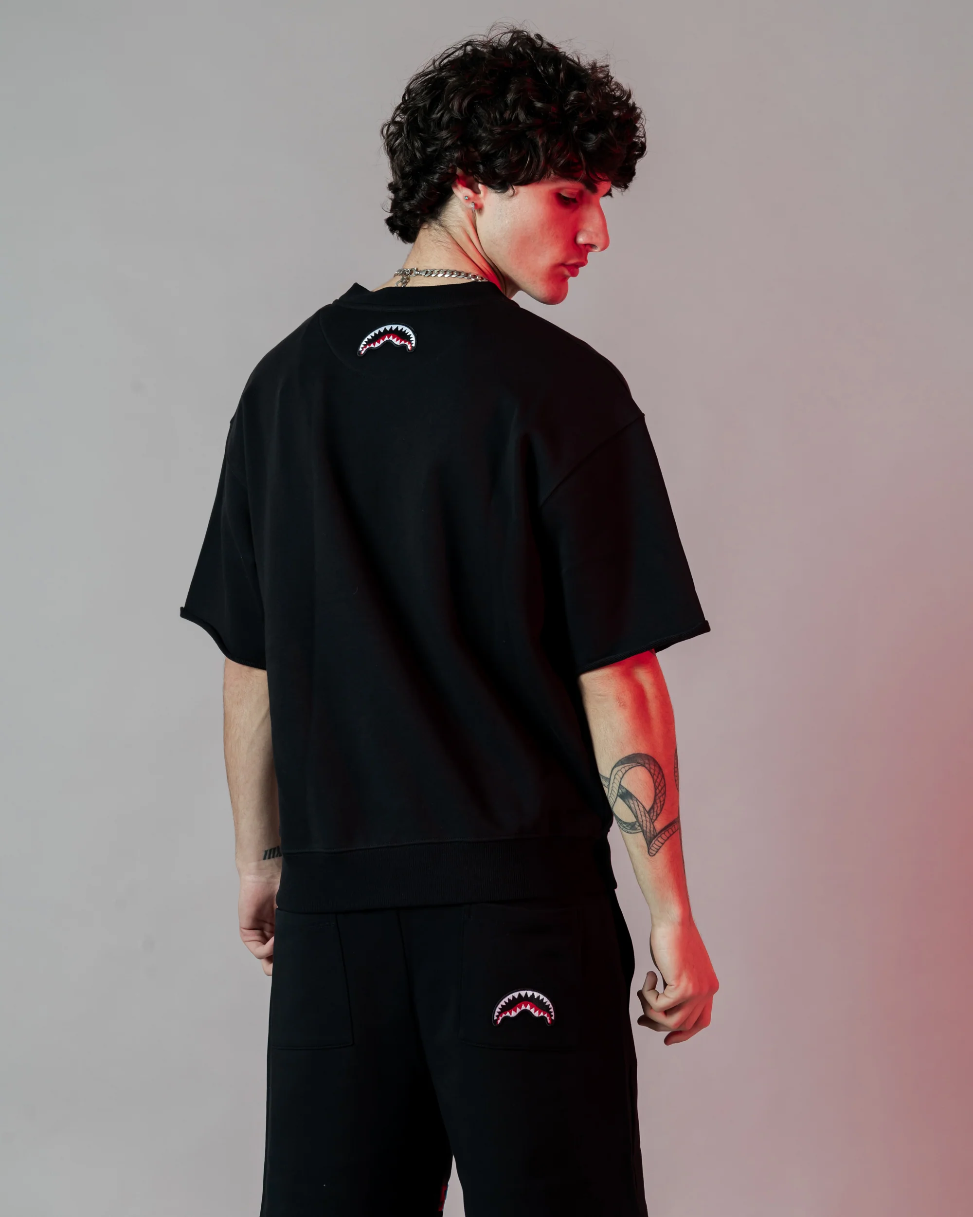 Shaded Embroidery French Terry T-shirt Blk - Image 11