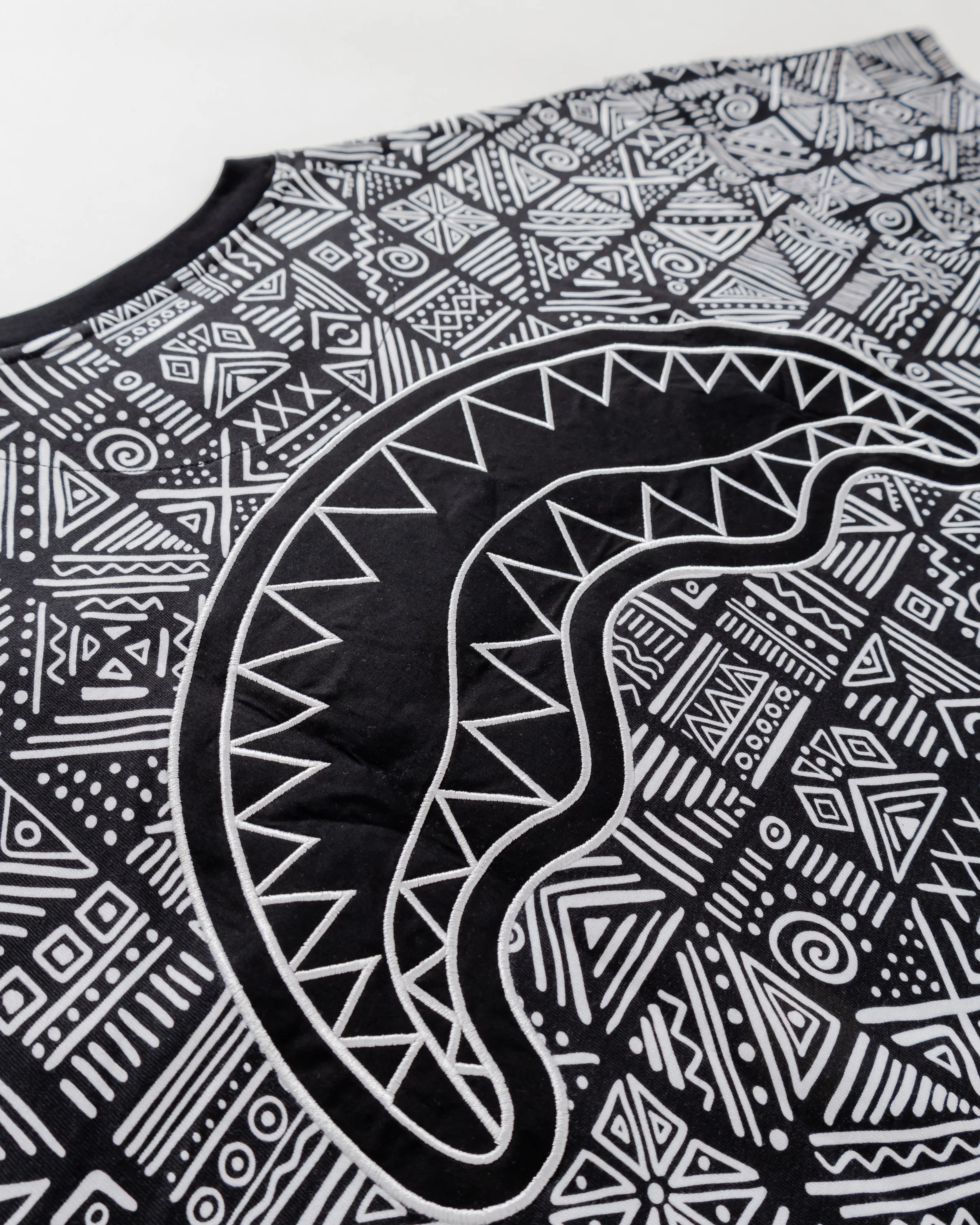 A.i. Couture Over Tshirt - Image 4