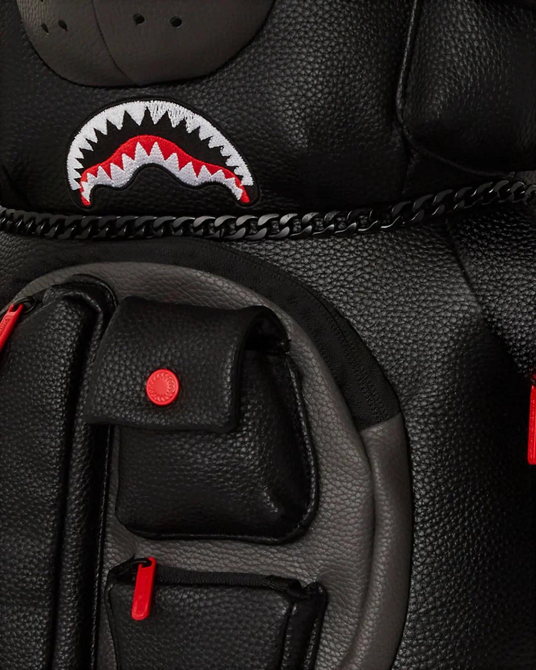 Zillion Pockets Moneybear Backpack - Image 11
