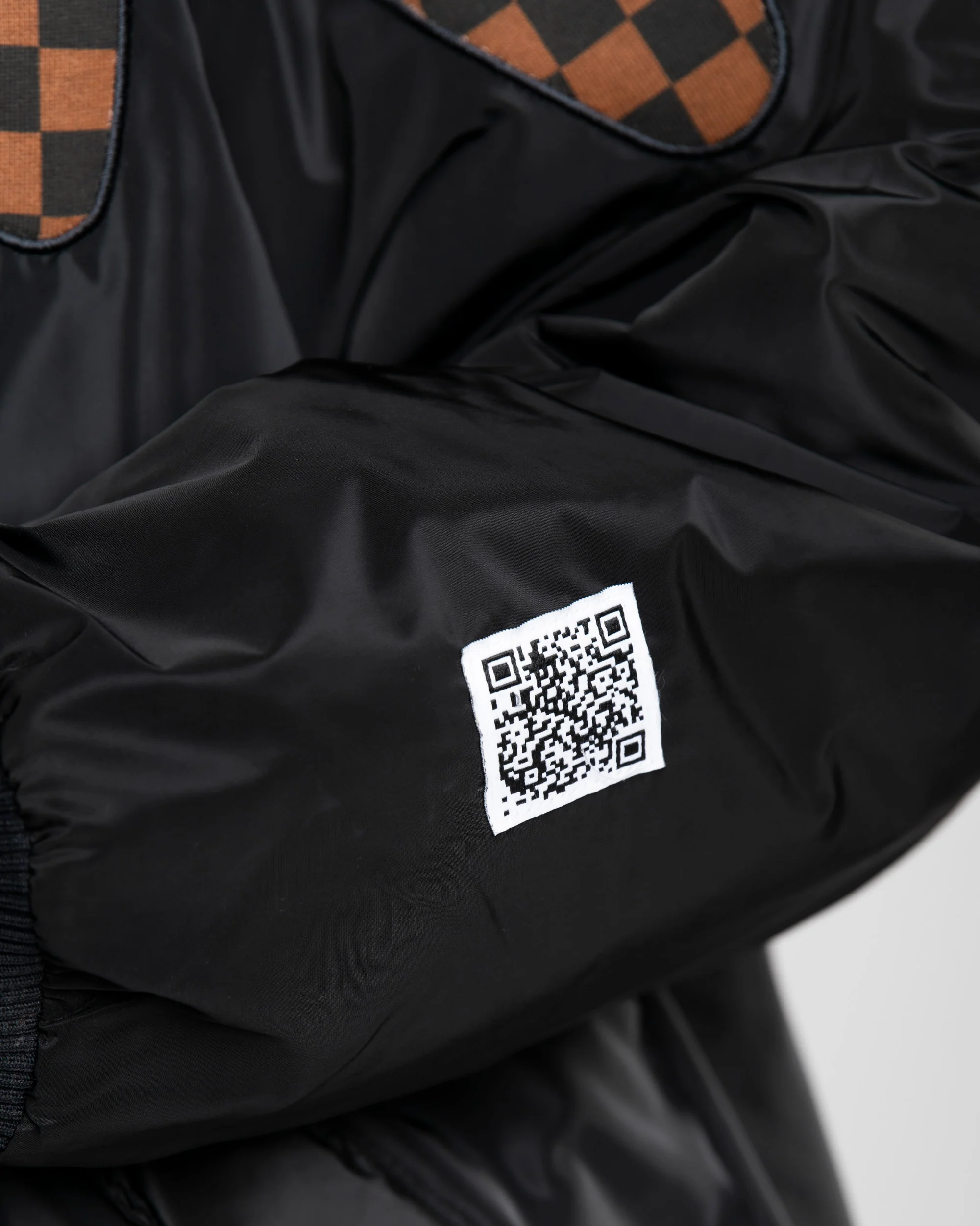 STOLEN MONEY CHECKERED JKT - Image 11
