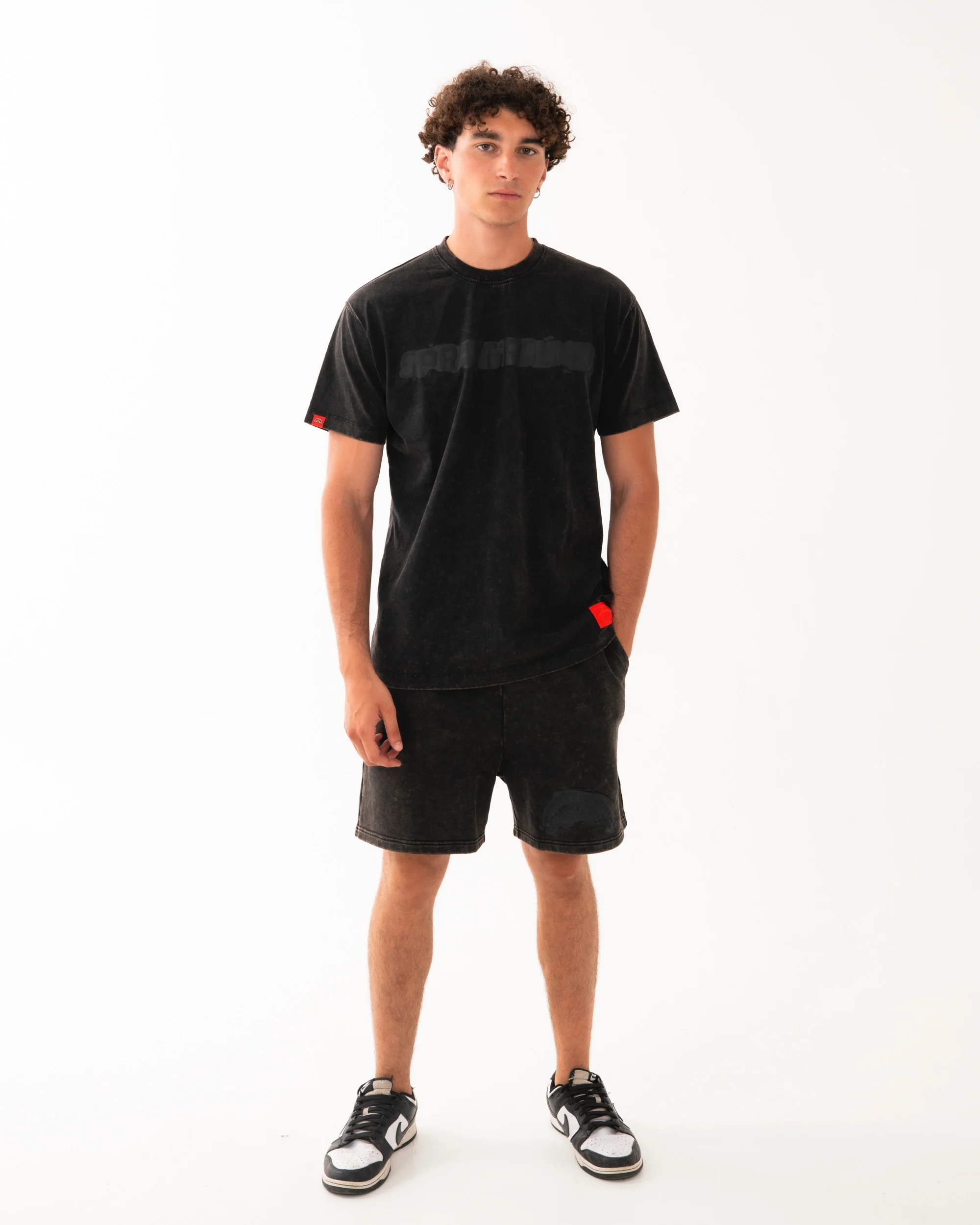 STONE WASHED MELTED SHARK SHORTS BLK - Image 2